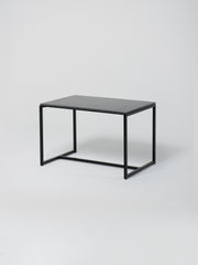 Table 9 / Black / Anthracite Concrete