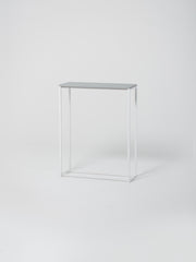 Console 5 / 80 x 30cm / Architectural Concrete