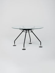 Nomos Table