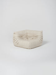 Togo / White | Corner