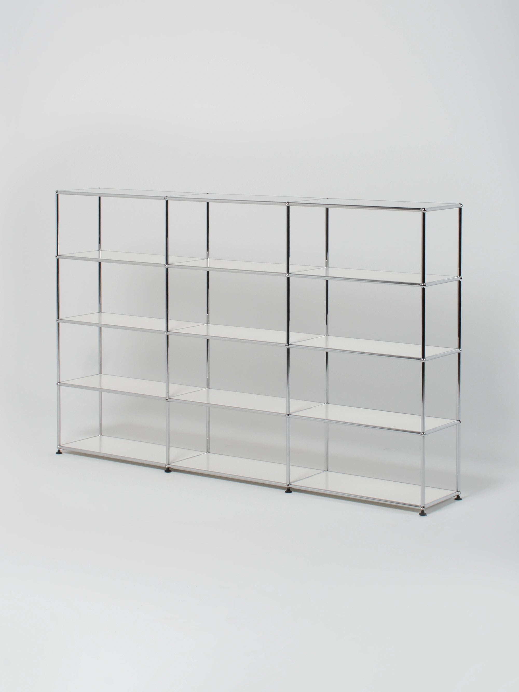 USM Haller Shelving / Large | White