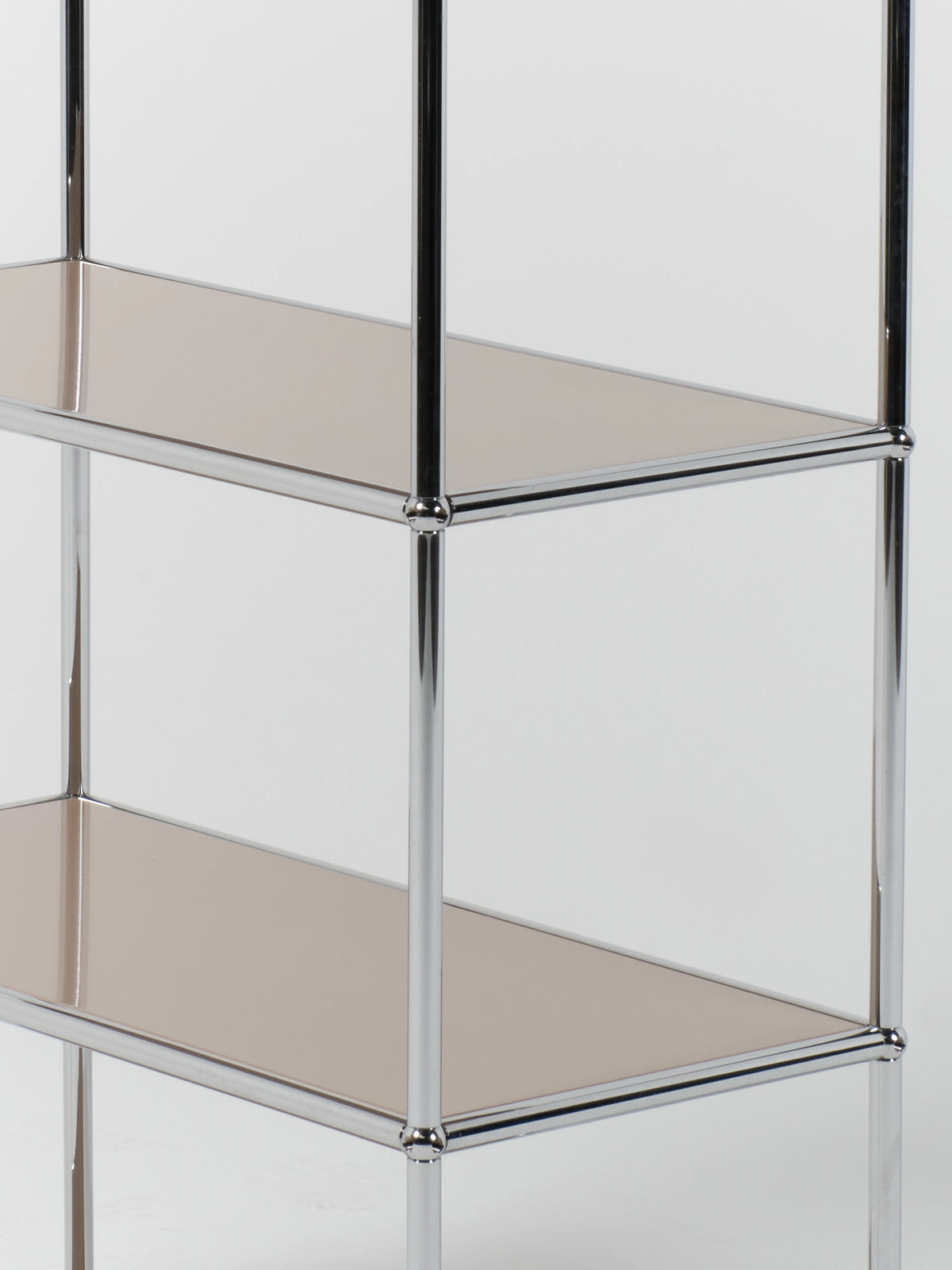 USM Haller Shelving / Single / Beige - NOVU