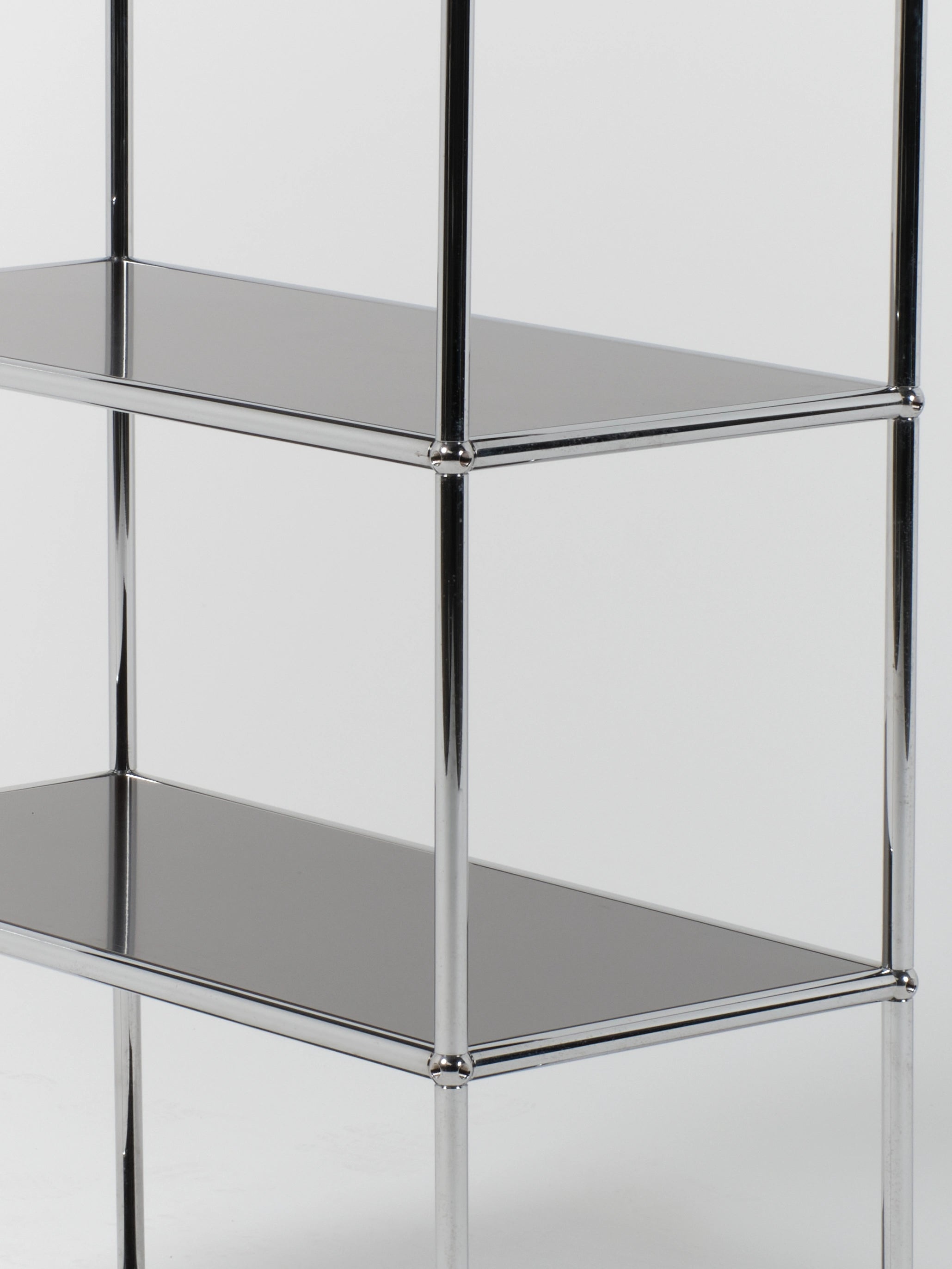 USM Haller Shelving / Single | Black