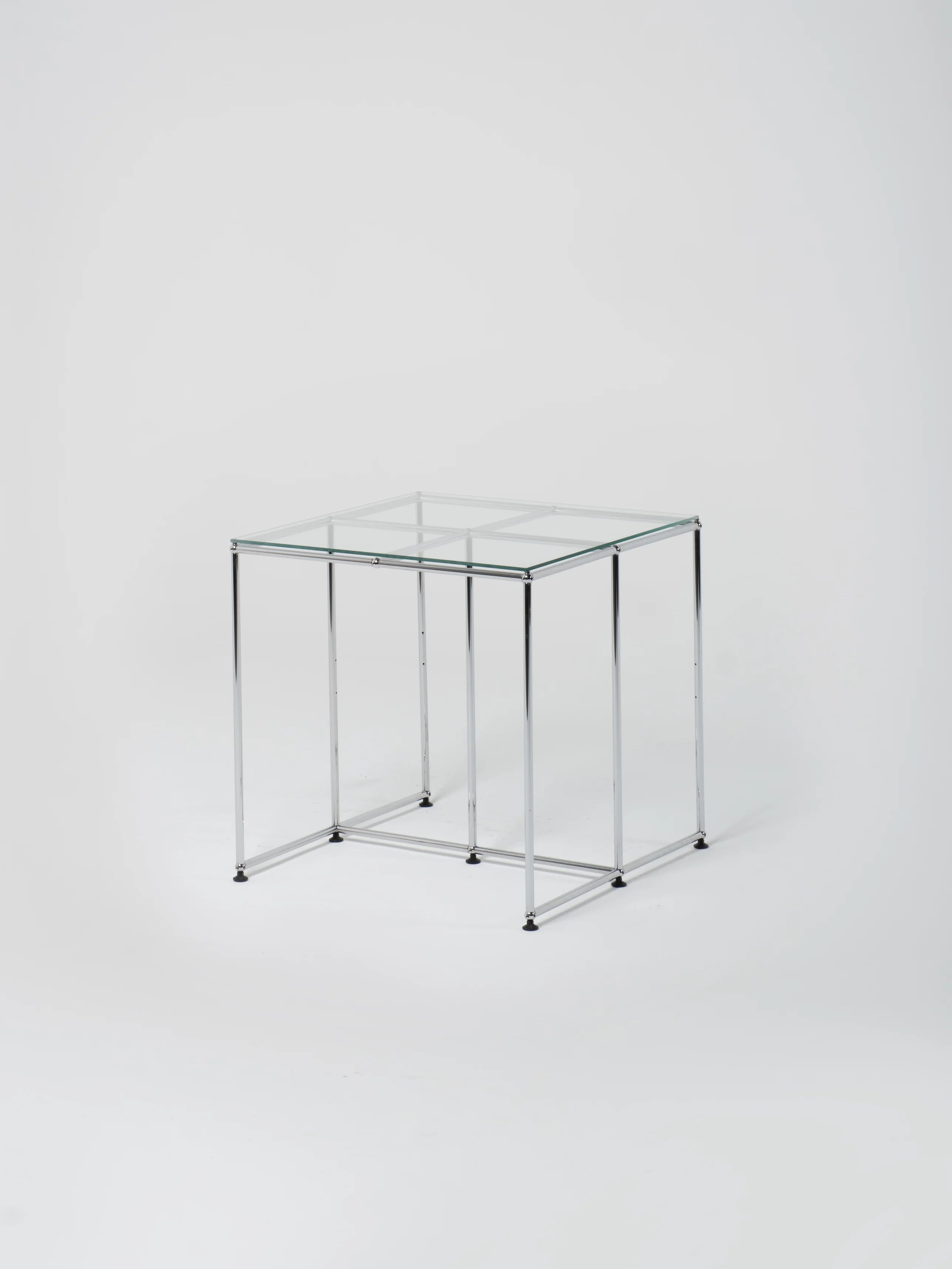 USM Table 7 / Square / Glass