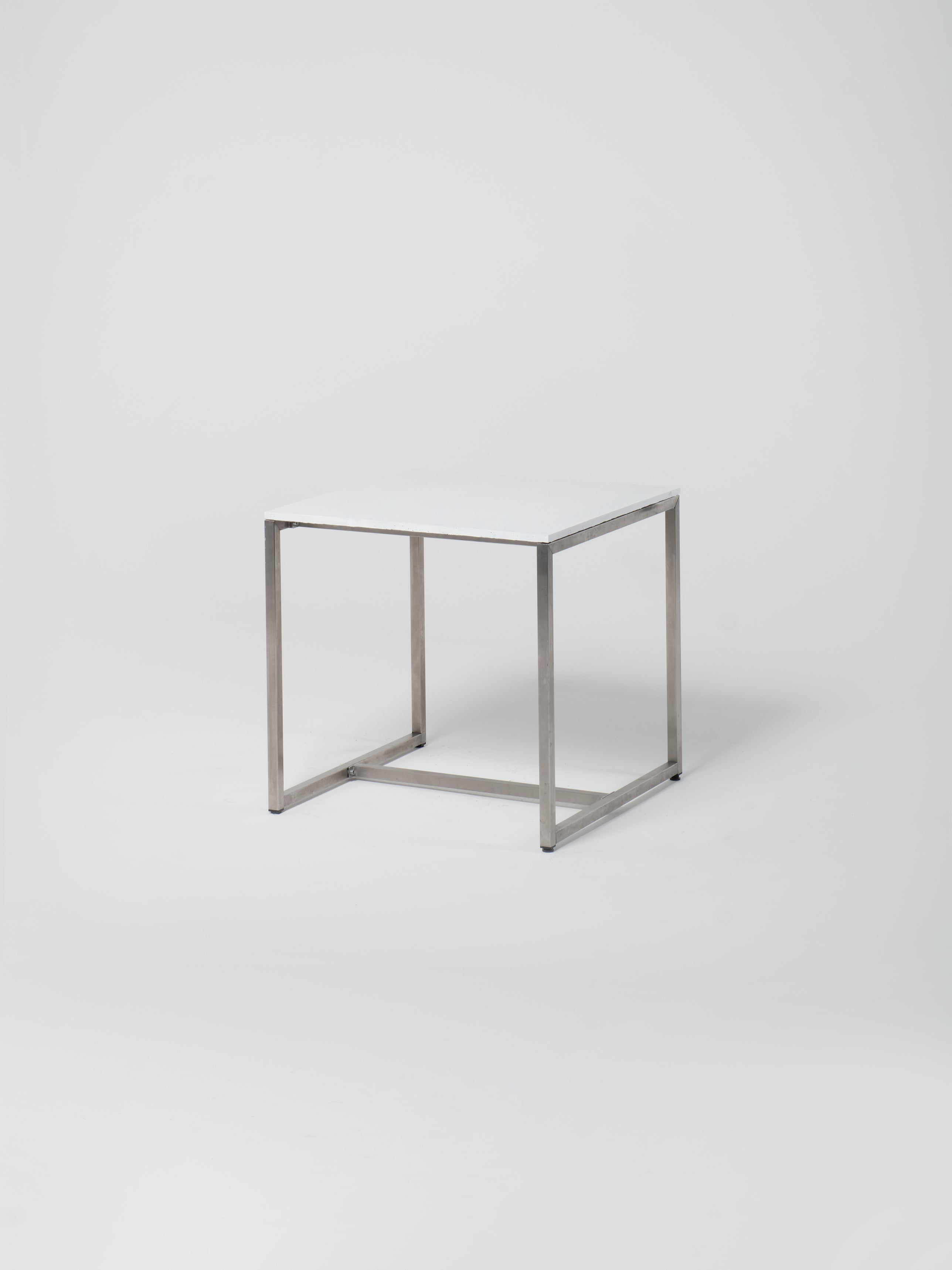 Table 20 / Square / Stainless Steel / White Concrete