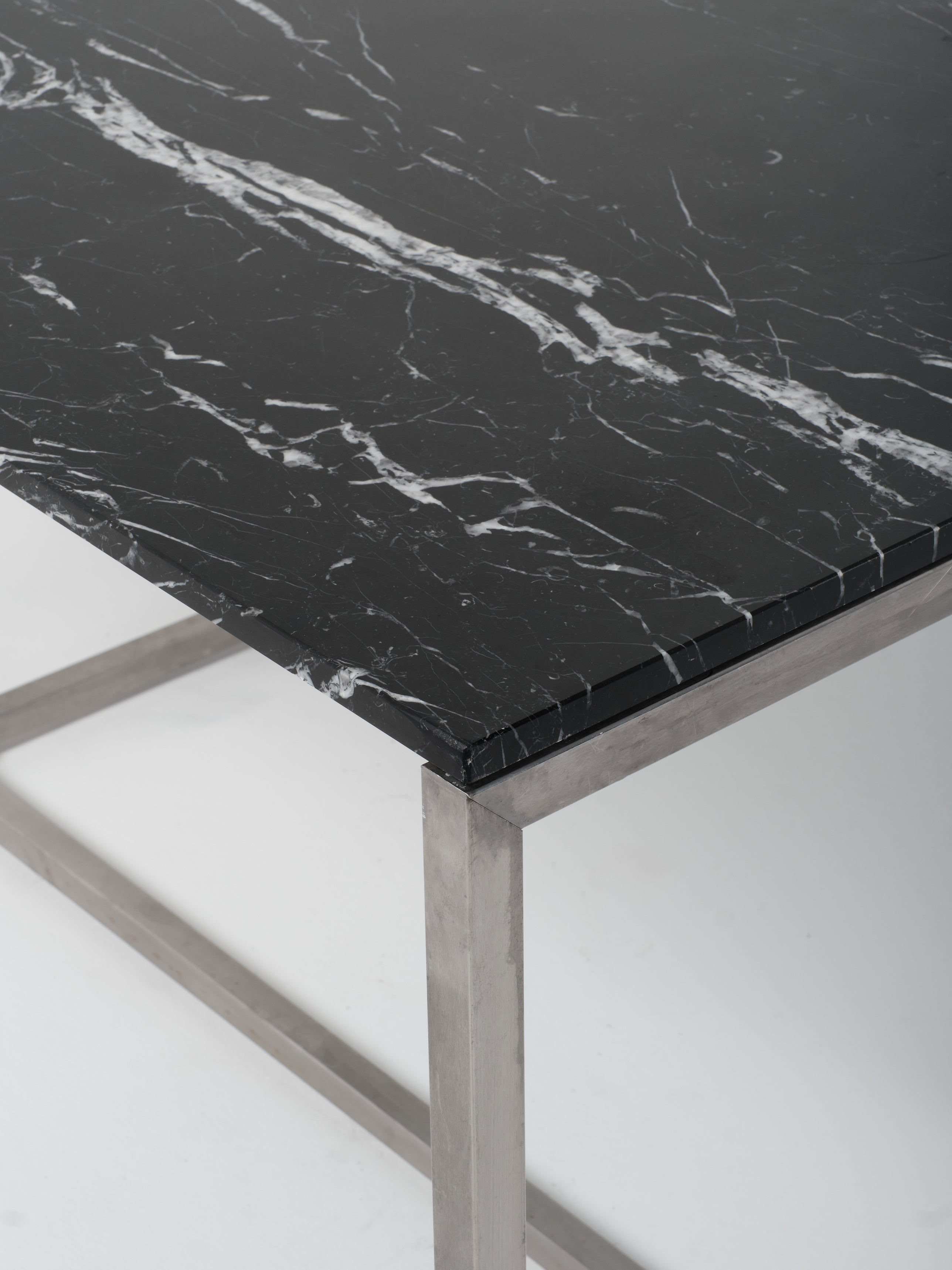 Table 19 / Square / Stainless Steel / Nero Marquina