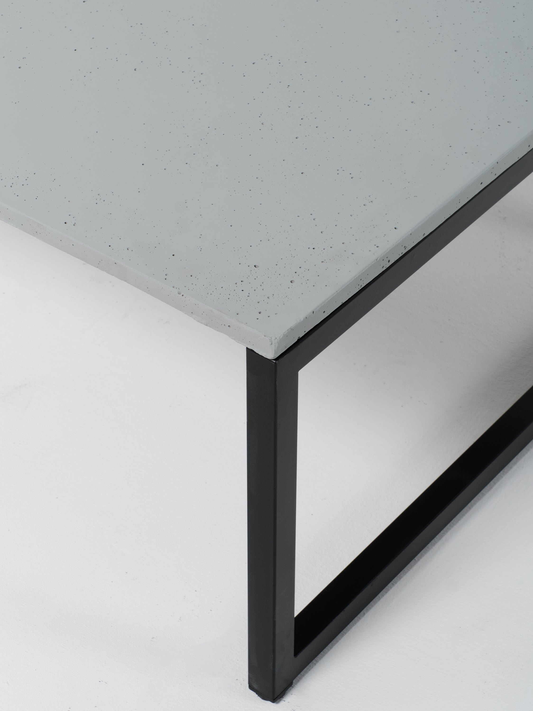 Coffee Table 8 / Black | Square | Architectural Concrete