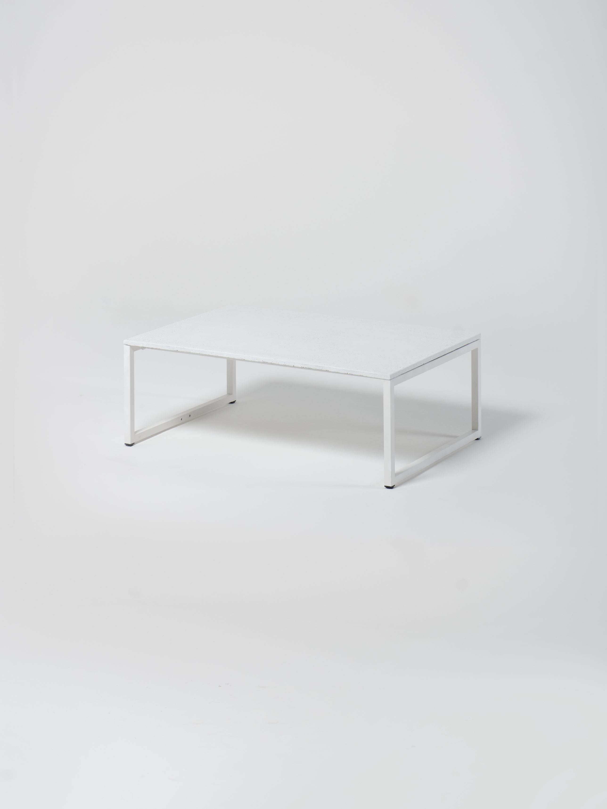 Coffee Table 14 / White | White Concrete