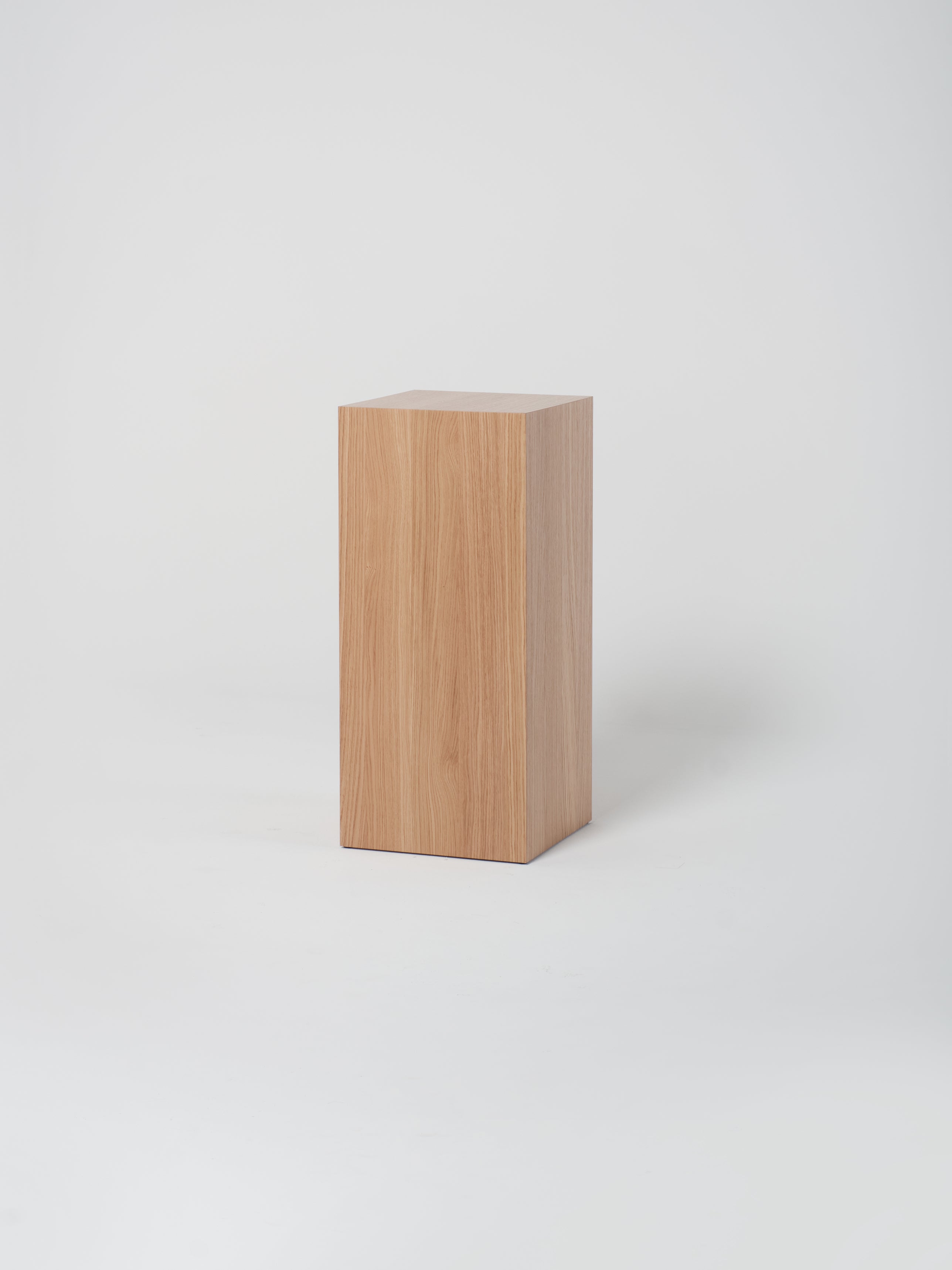 Cube 4 / 45cm x 100cm / Wood