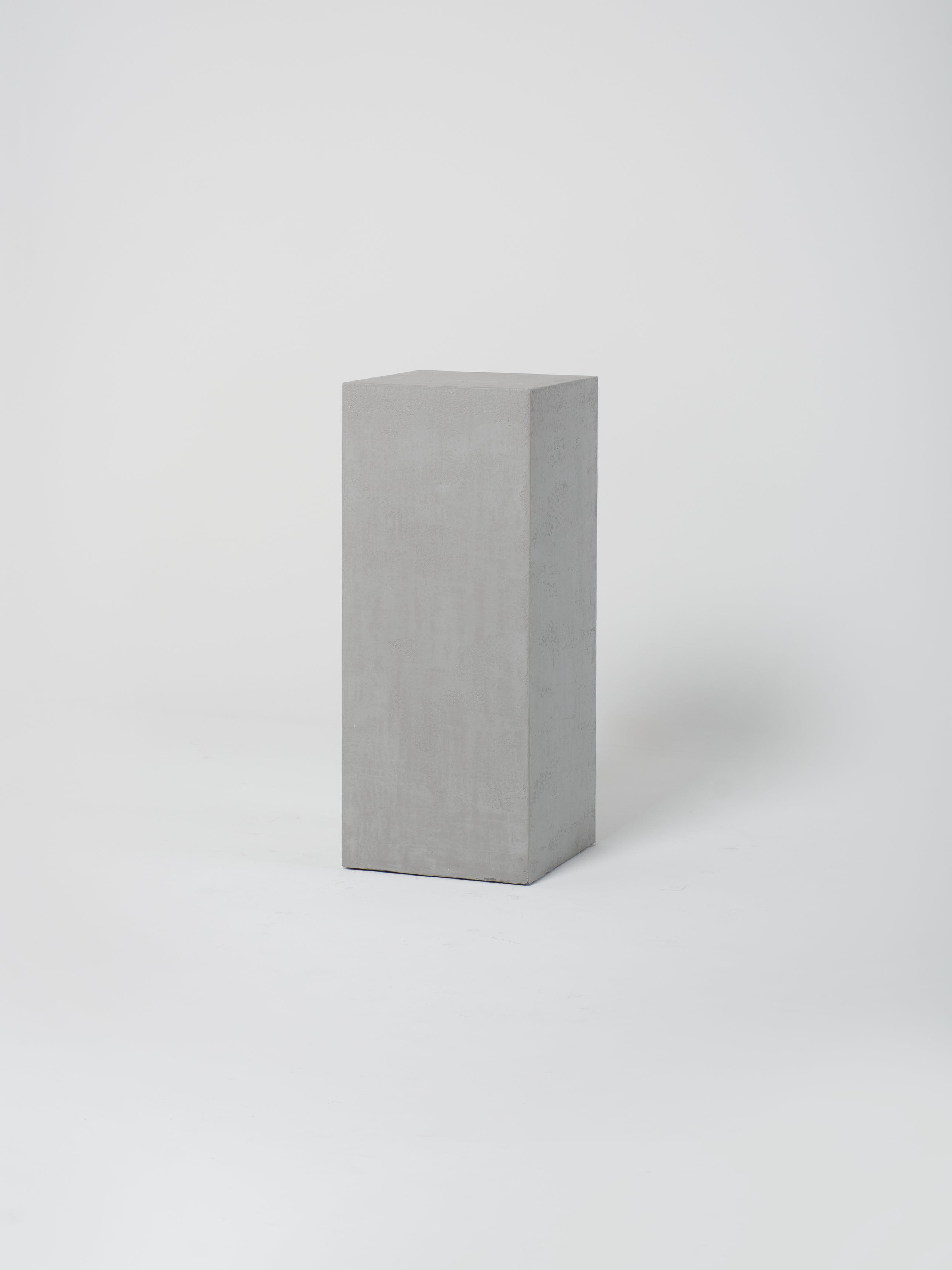 Cube 5 / 45cm x 110cm / Concrete