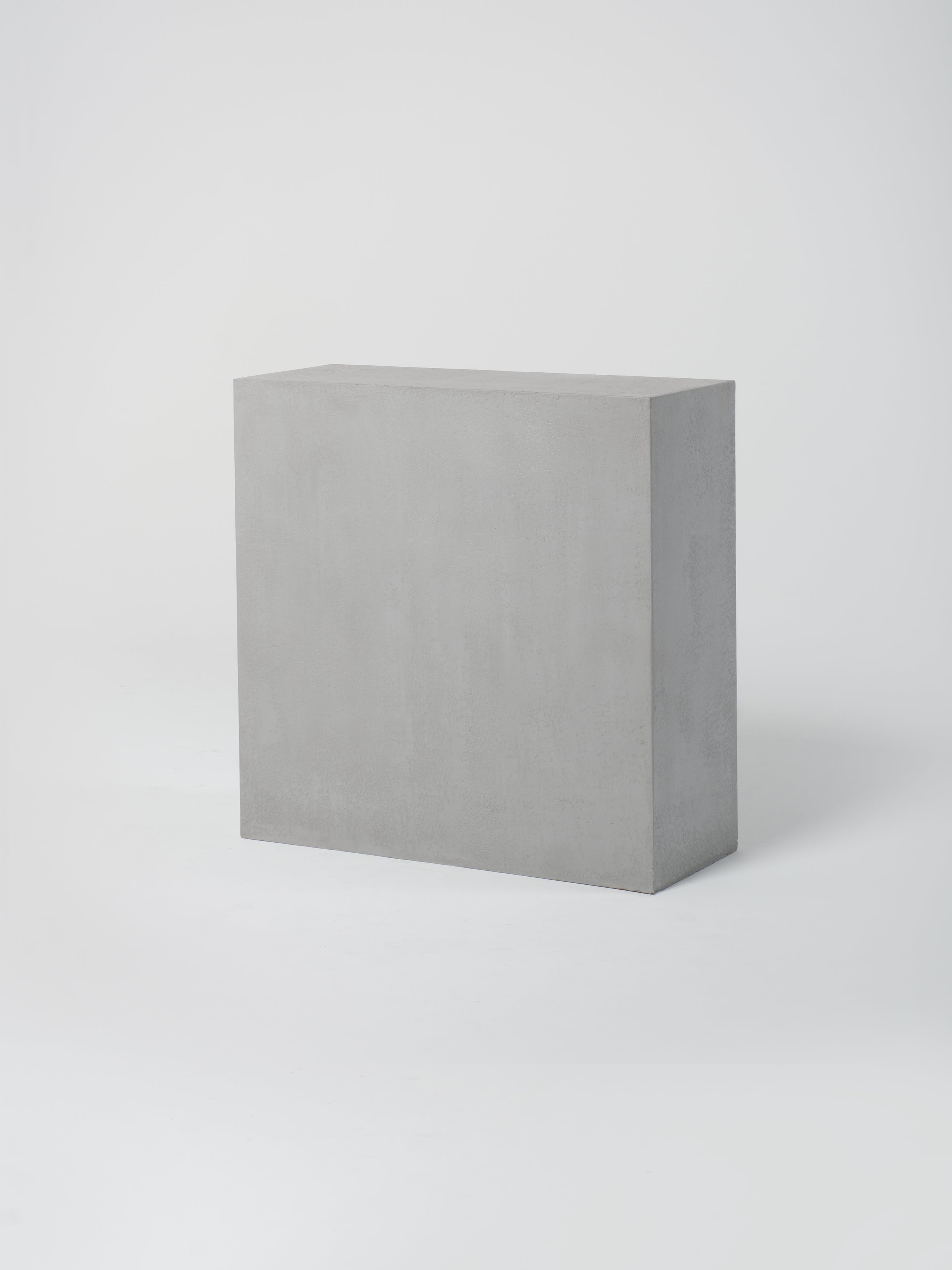 Cube 9 / 100x40x100cm / Concrete