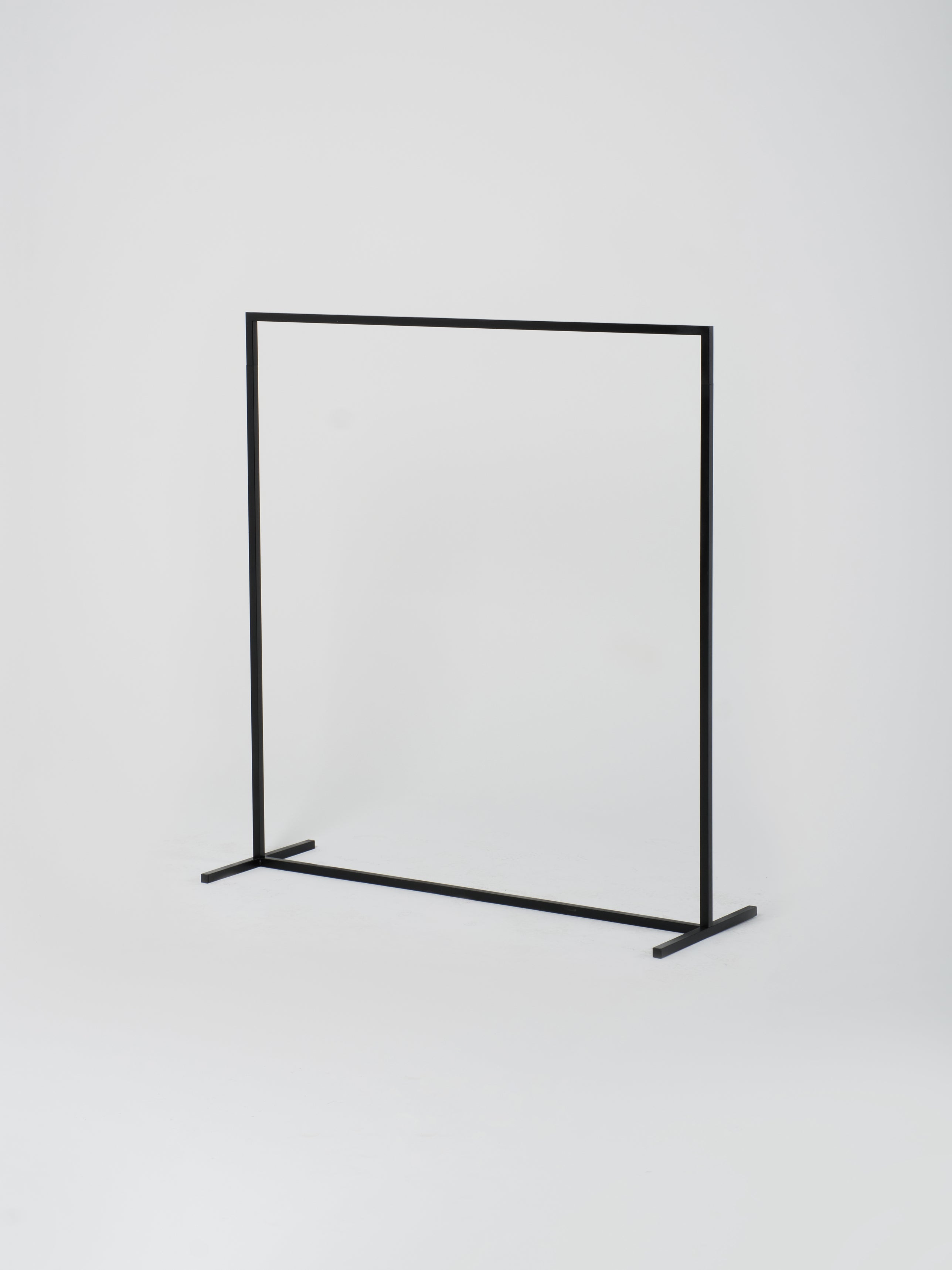 Rail 8L / Low | 150 x H160cm