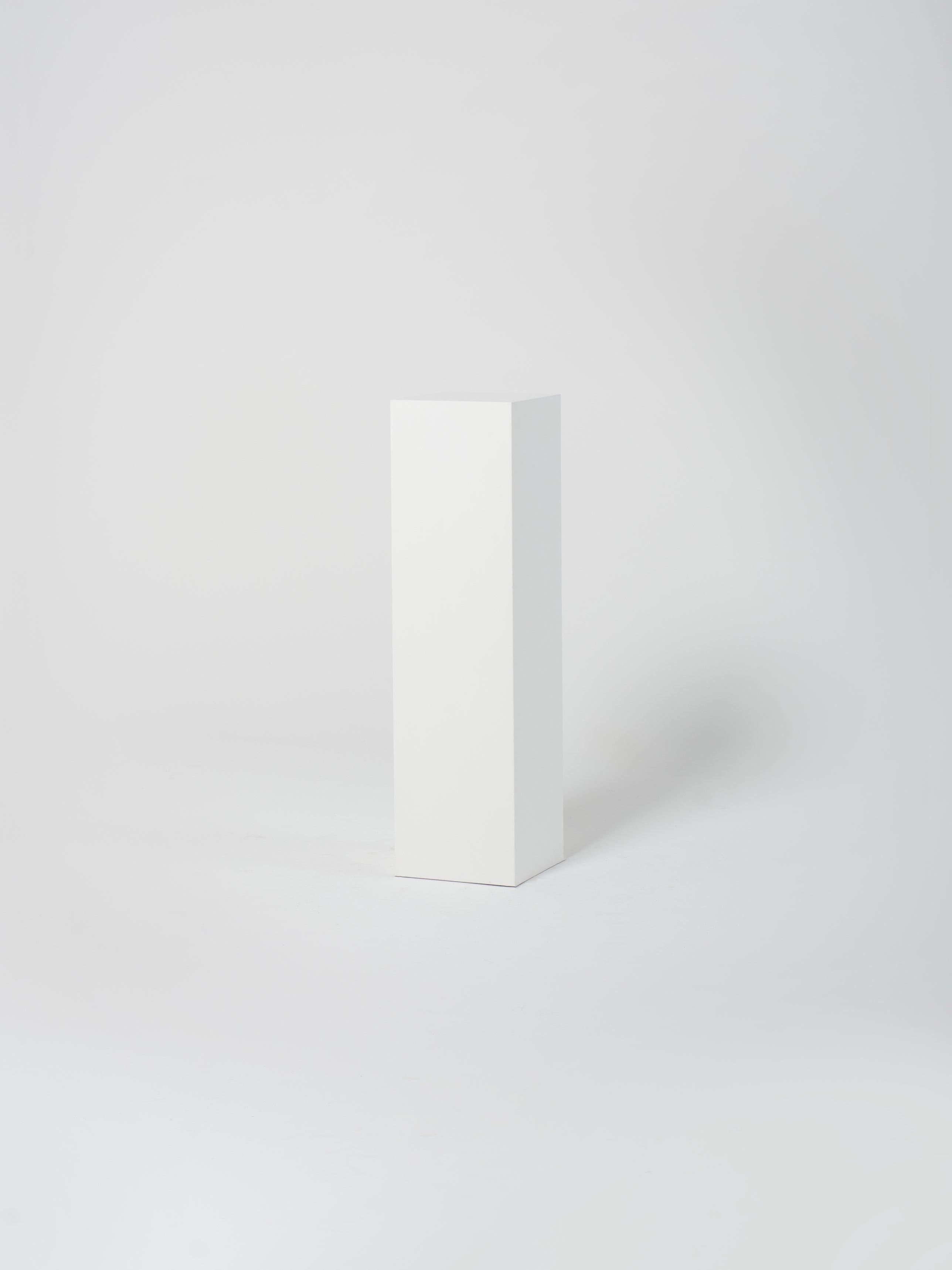 Cube 2 / 30cm x 110cm / White