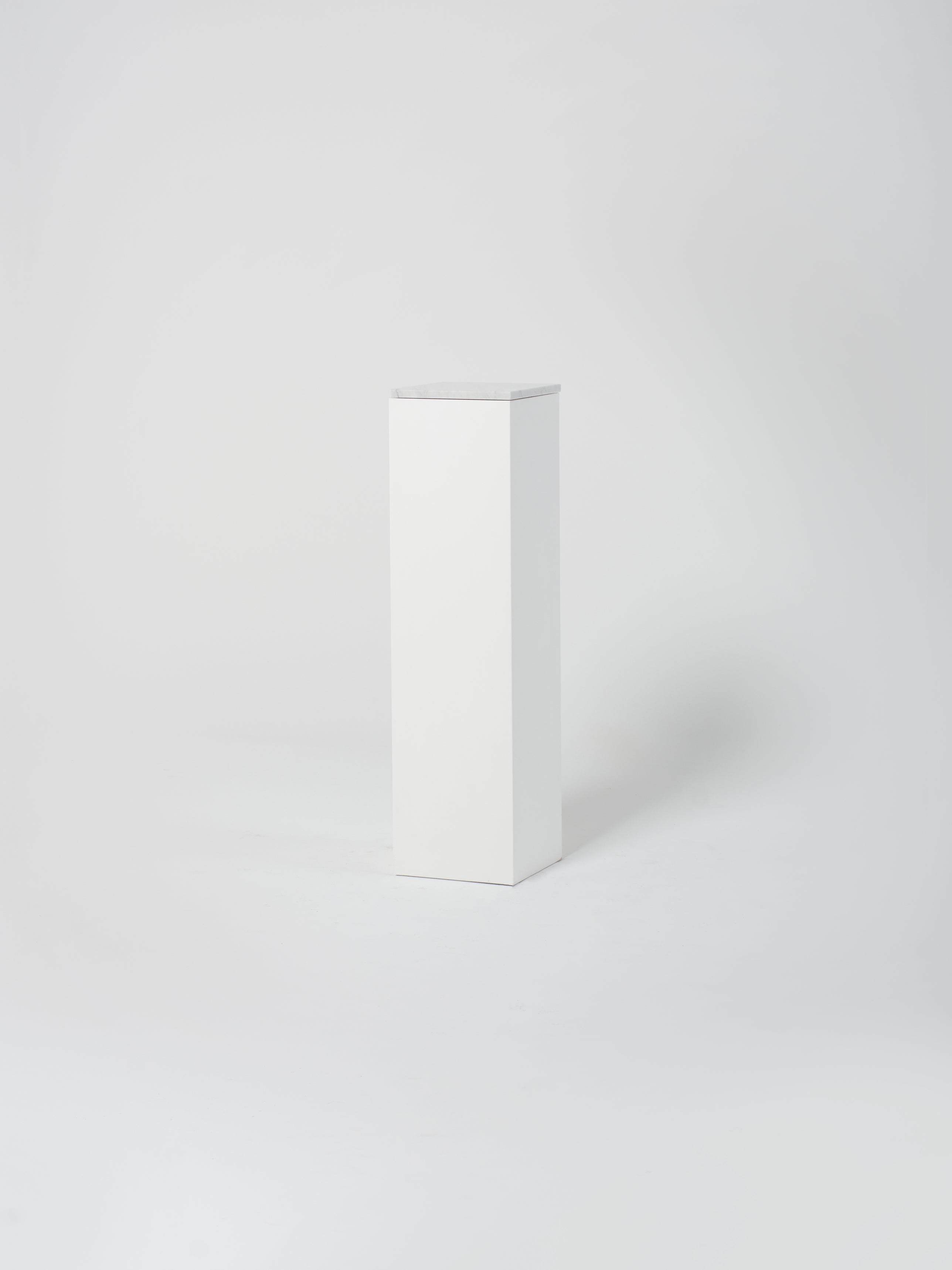 Cube 2 / 30cm x 110cm / White / Bianco Carrara