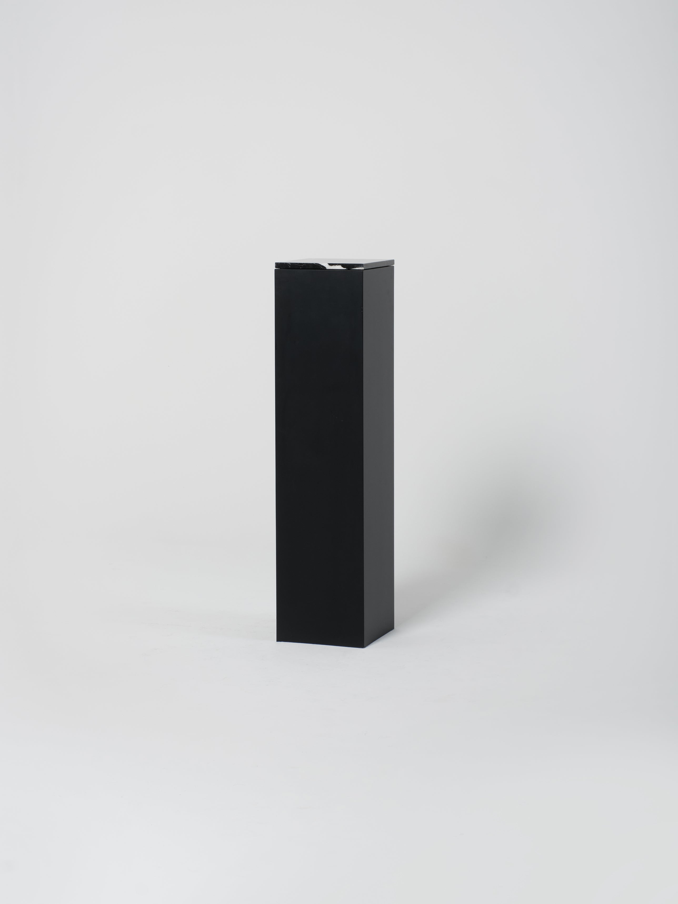 Cube 3 / 30cm x 120cm / Black / Nero Marquina