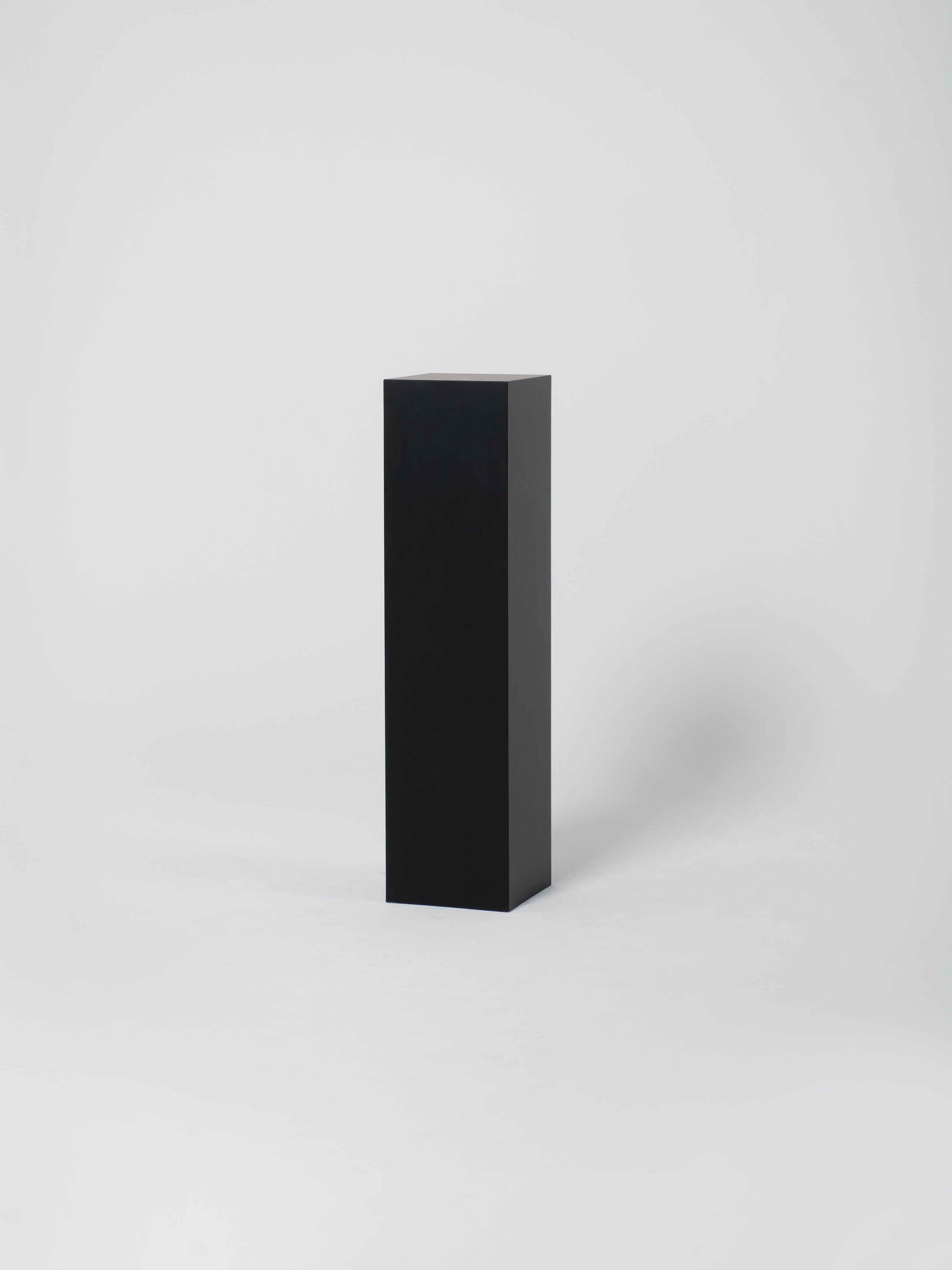Cube 3 / 30cm x 120cm / Black