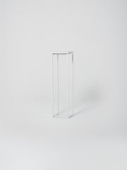 Podium 8 / 30cm Square / White Concrete
