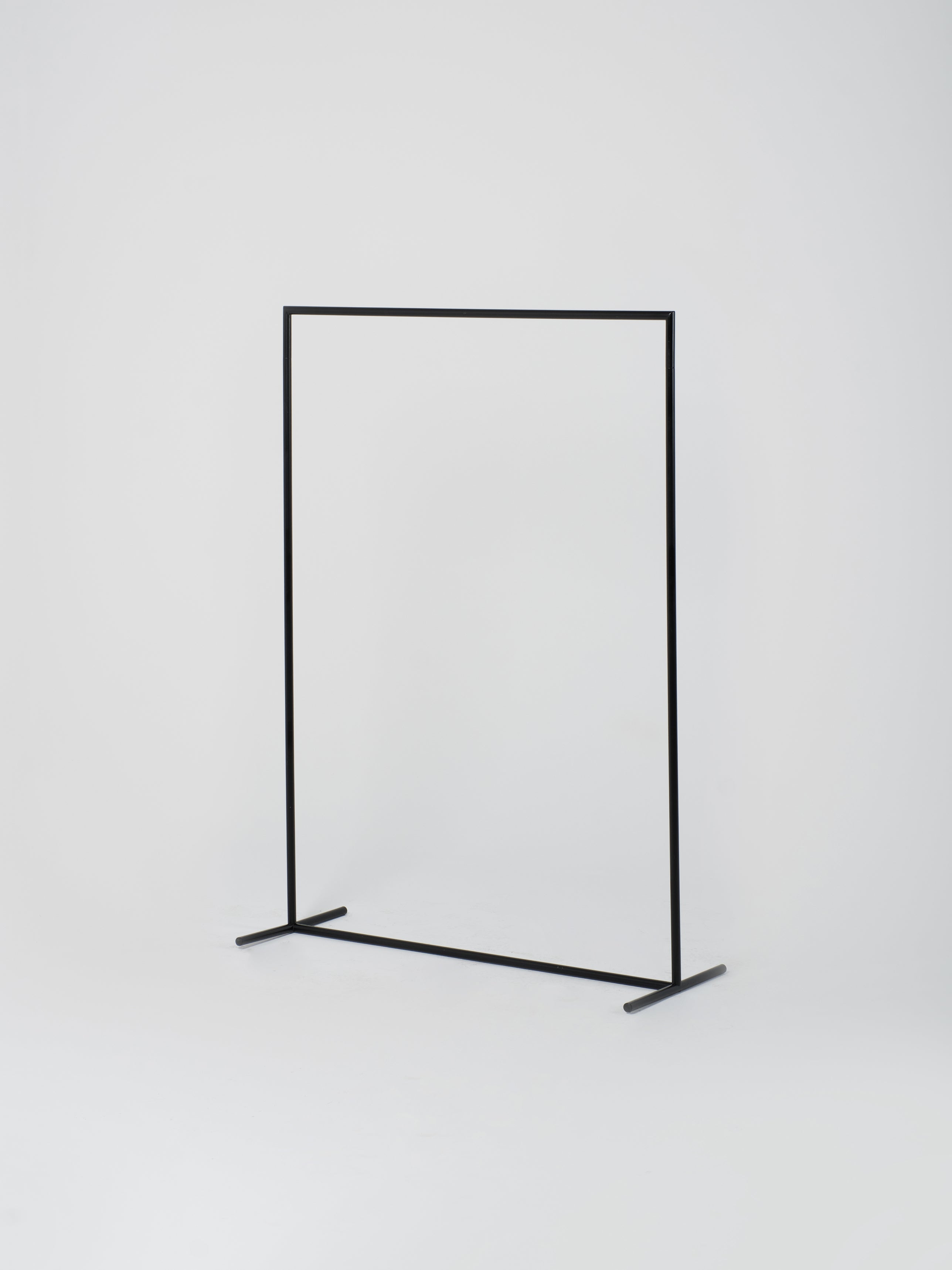 Rail 14 / Round | 130cm x H180cm