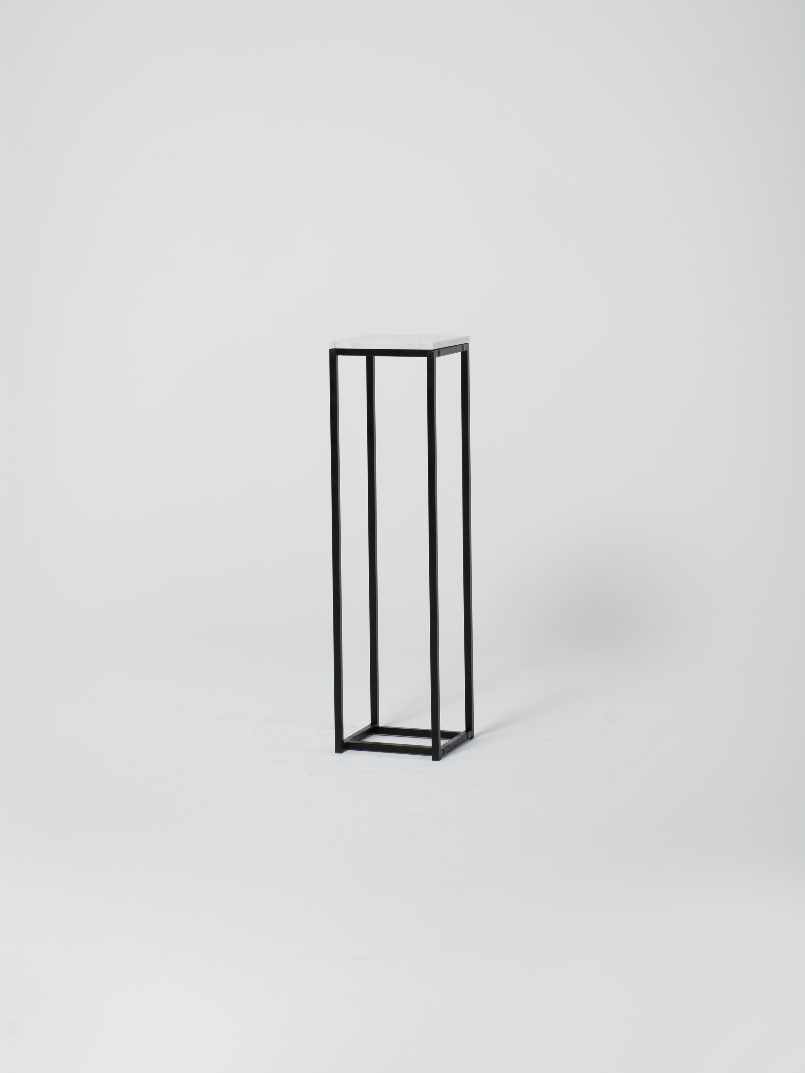 Podium 2 / 30cm Square / Bianco Carrara