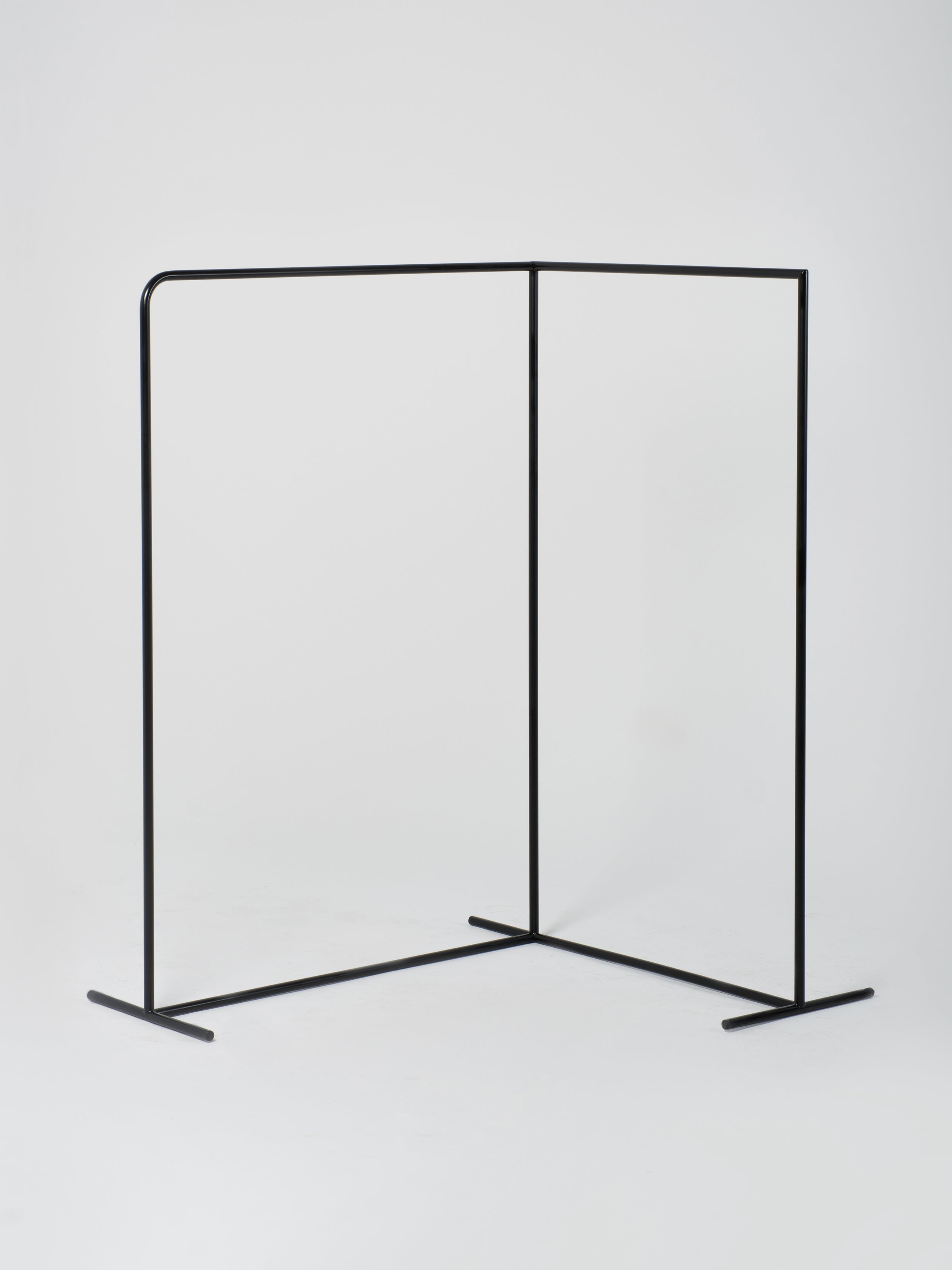 Corner Rail / Black | Left
