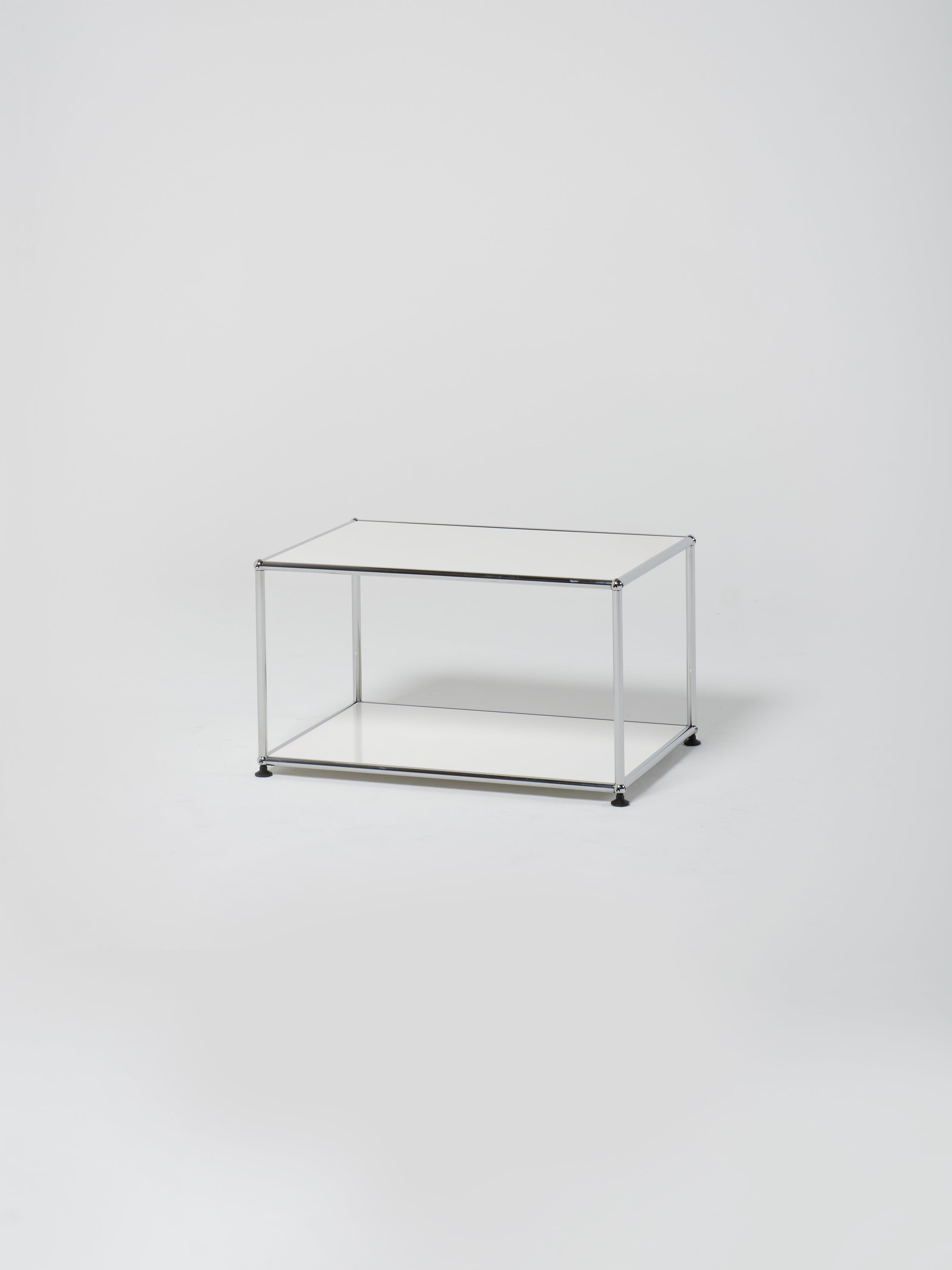 USM Coffee Table / Rectangle | White