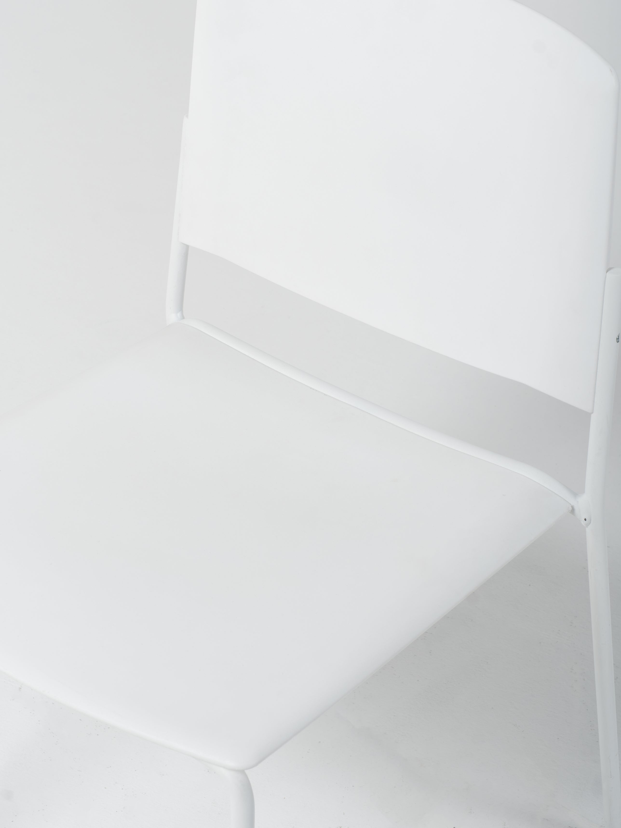 Chaise 1 / Blanche