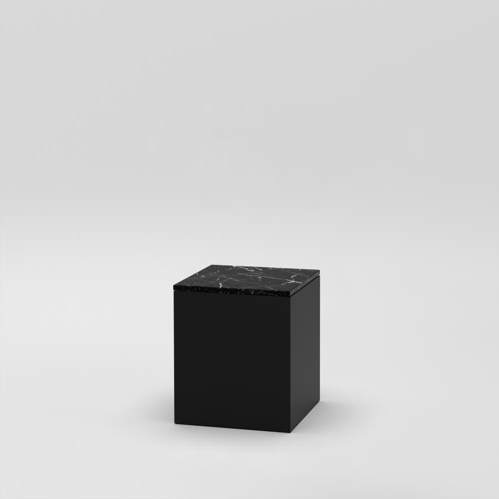 Cube 8 / 45cm x 50cm | Black | Nero Marquina