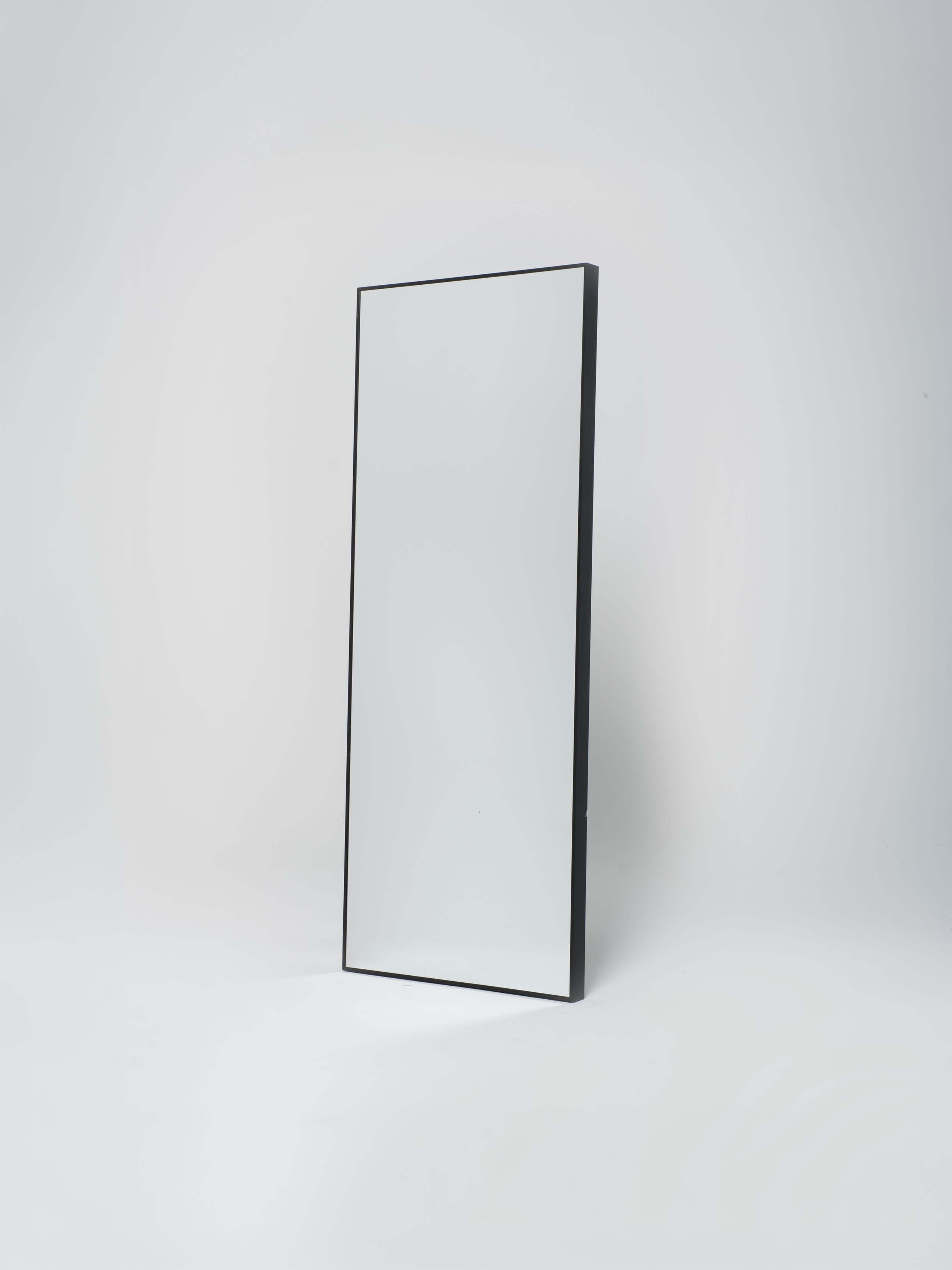 Mirror / Leaning | Black