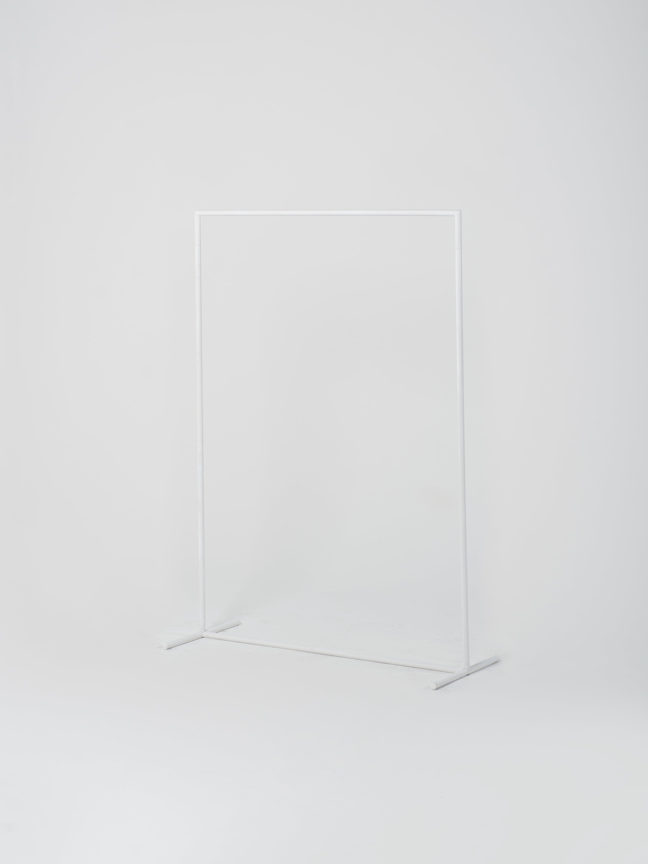 Rail 13 / Round | 130cm x H180cm