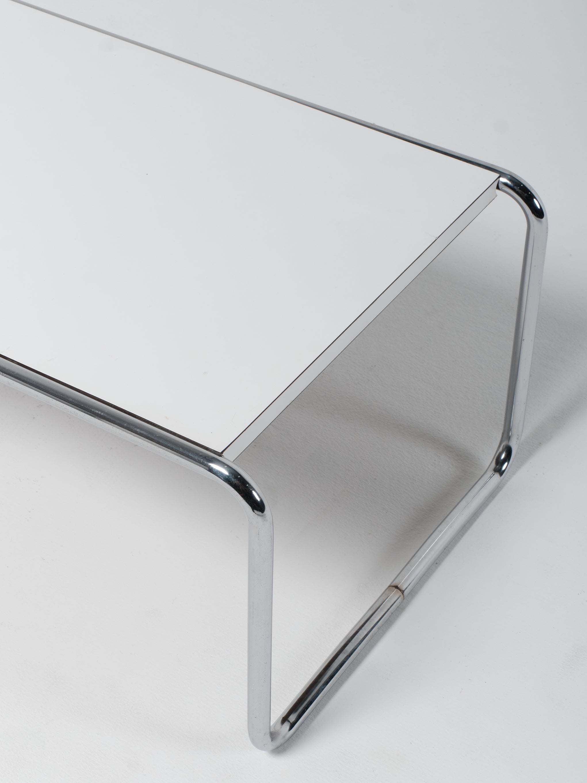 Laccio Coffee Table Set / White