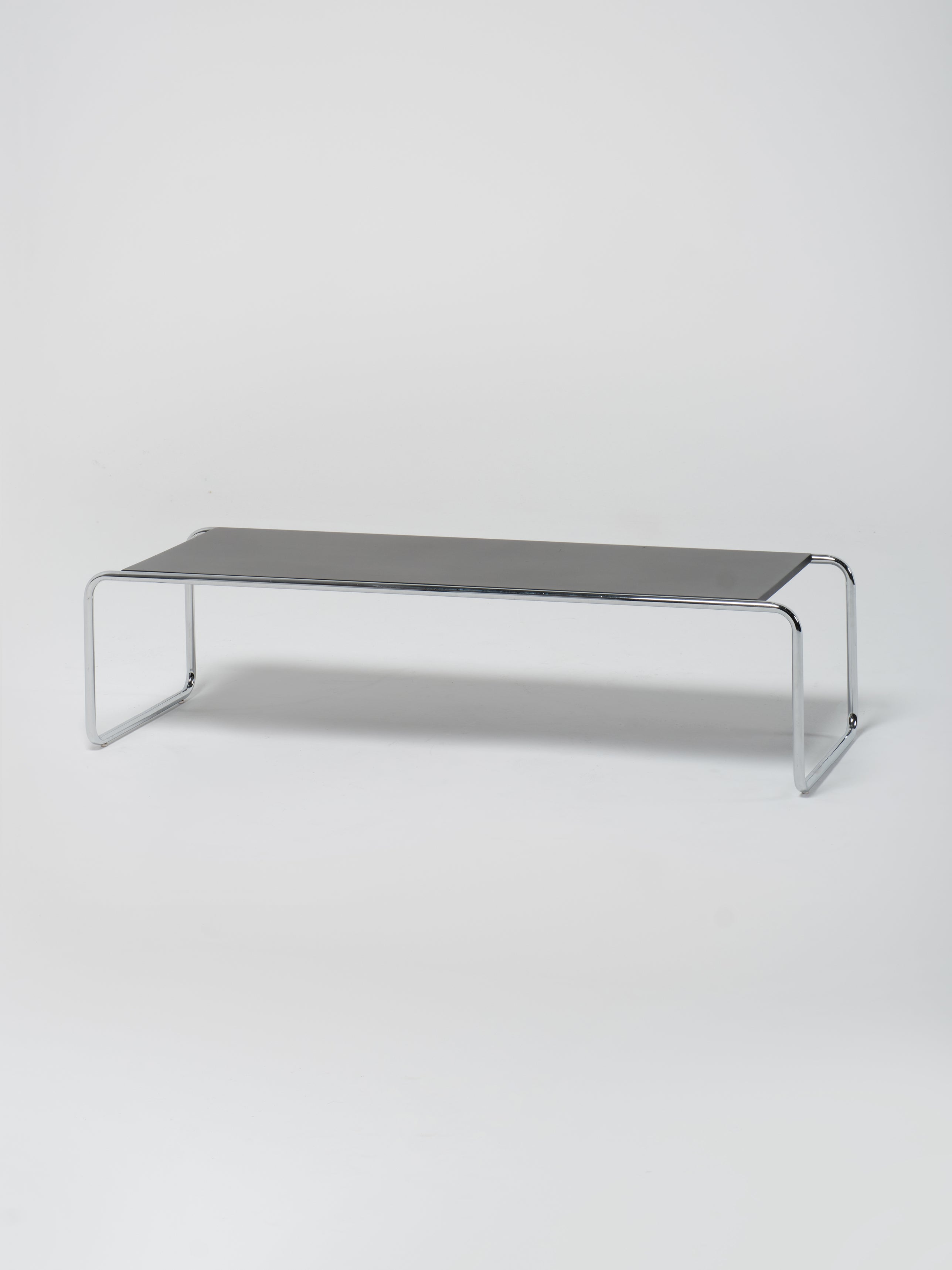 Laccio Coffee Table / Black
