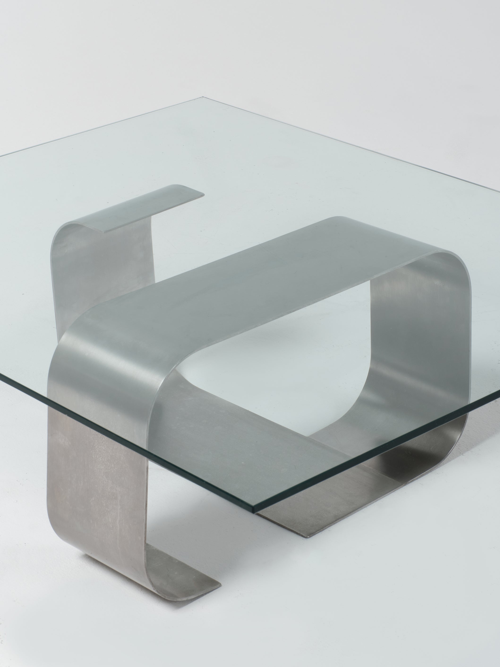Naja Coffee Table