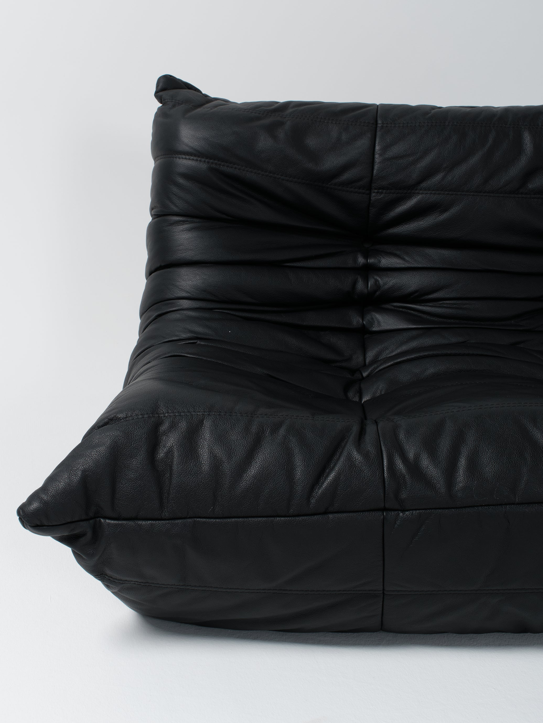 Togo Sofa / Black | 3-Seater