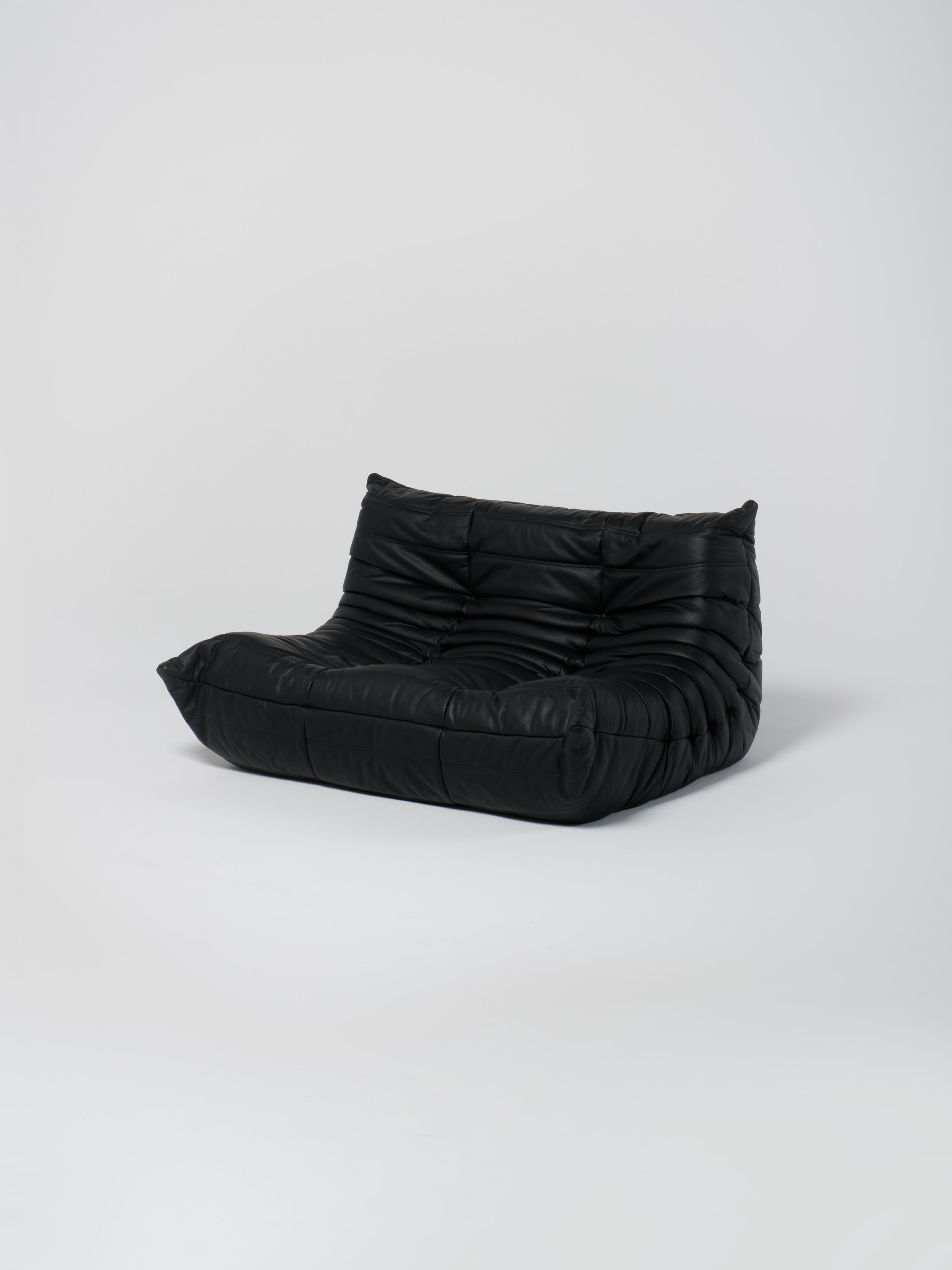 Togo Sofa / Black | 2-Seater