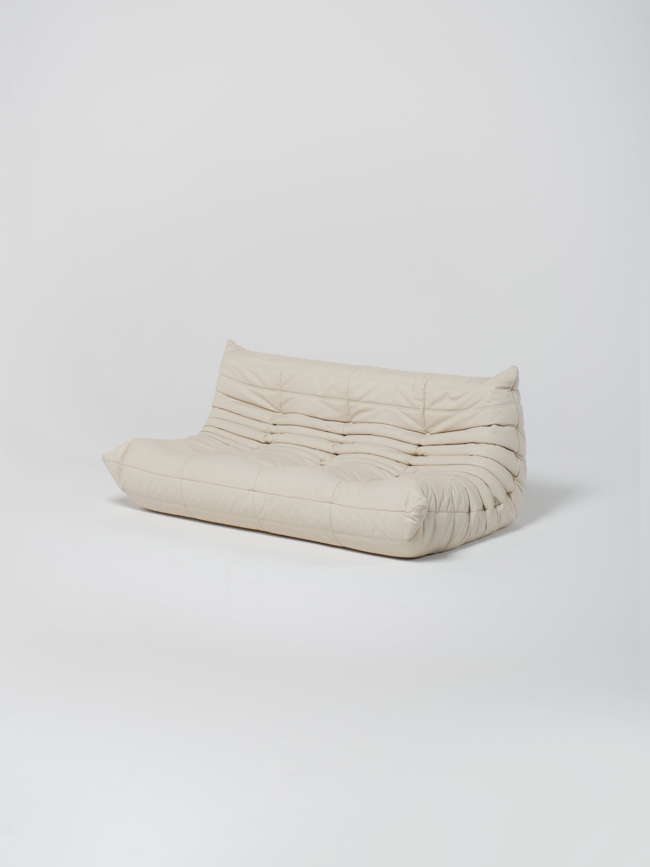 Togo Sofa / White | 3-Seater