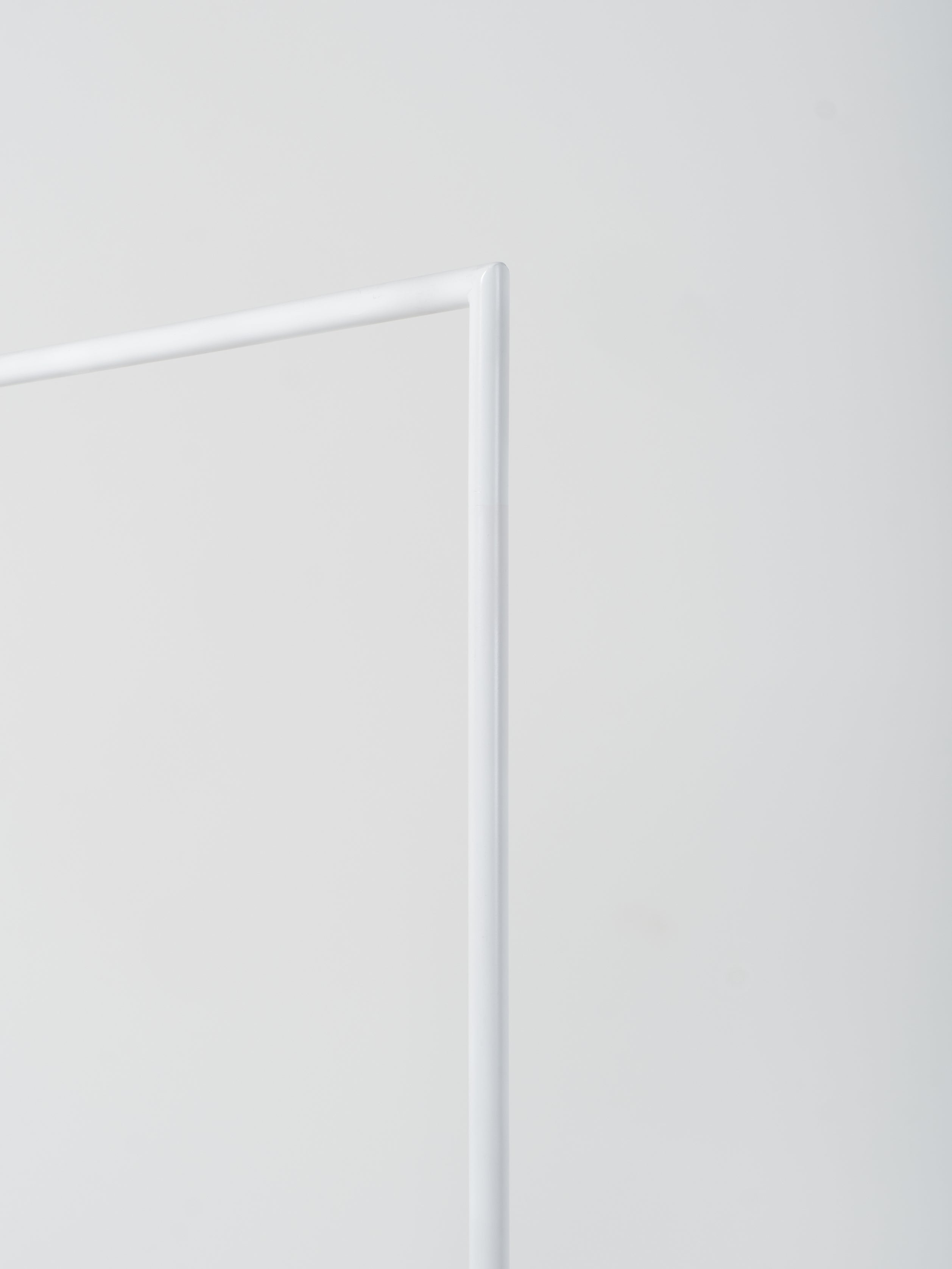 Corner Rail / White | Left