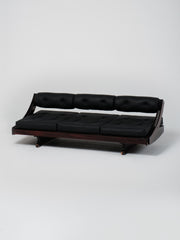 GS195 Sofa / Black