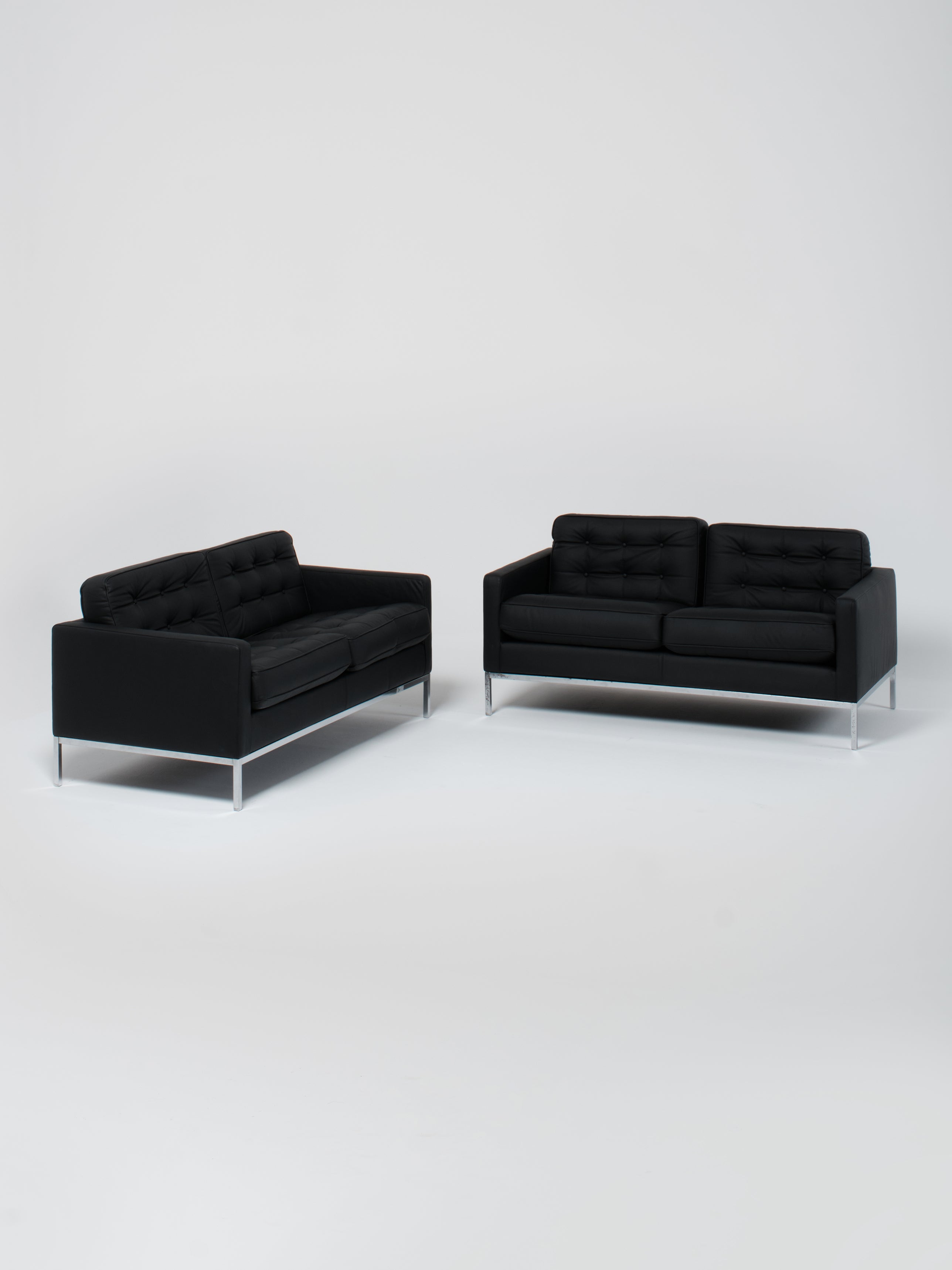 Florence Knoll Sofa / 2-Seater