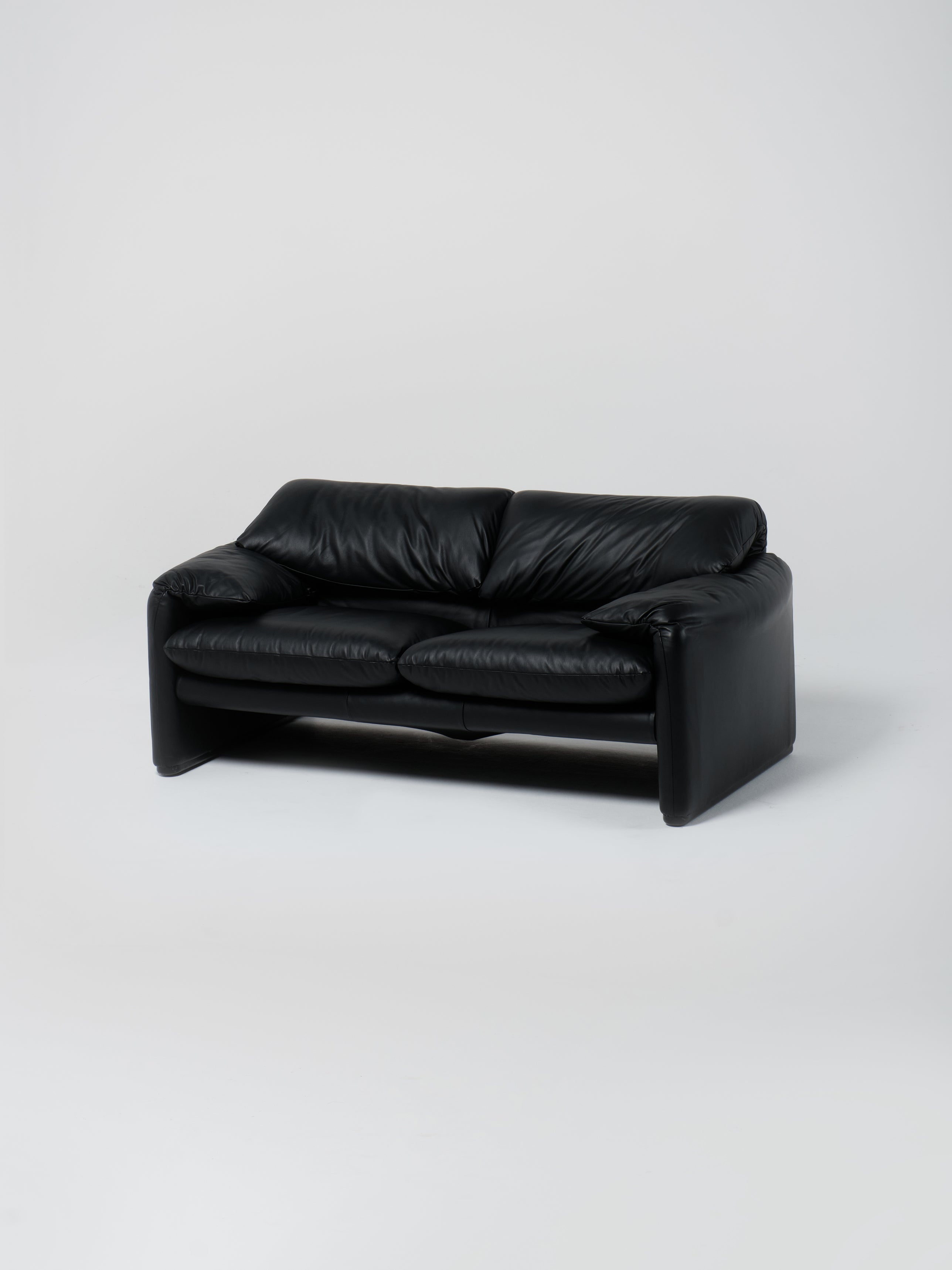 Maralunga Sofa / 2-Seater