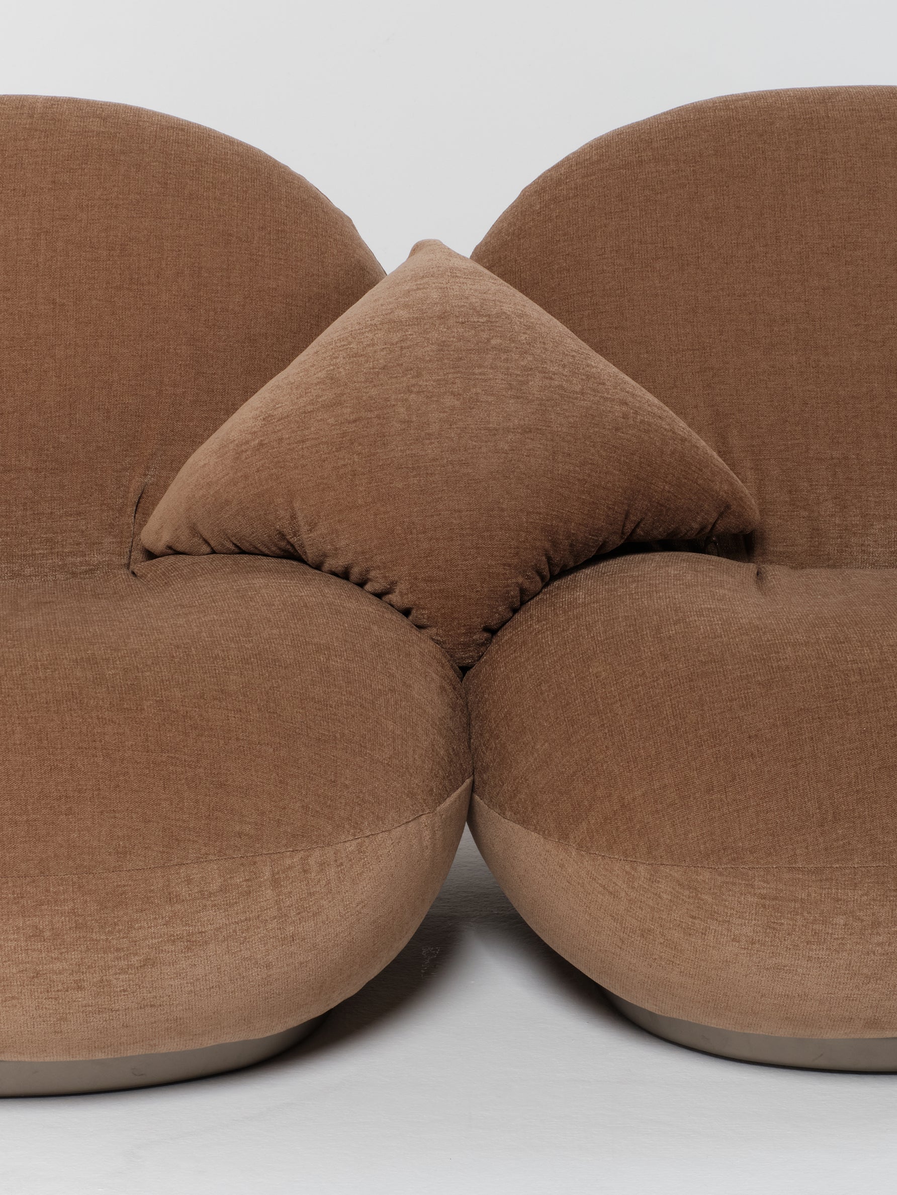 Pacha Sofa / 2-Seater