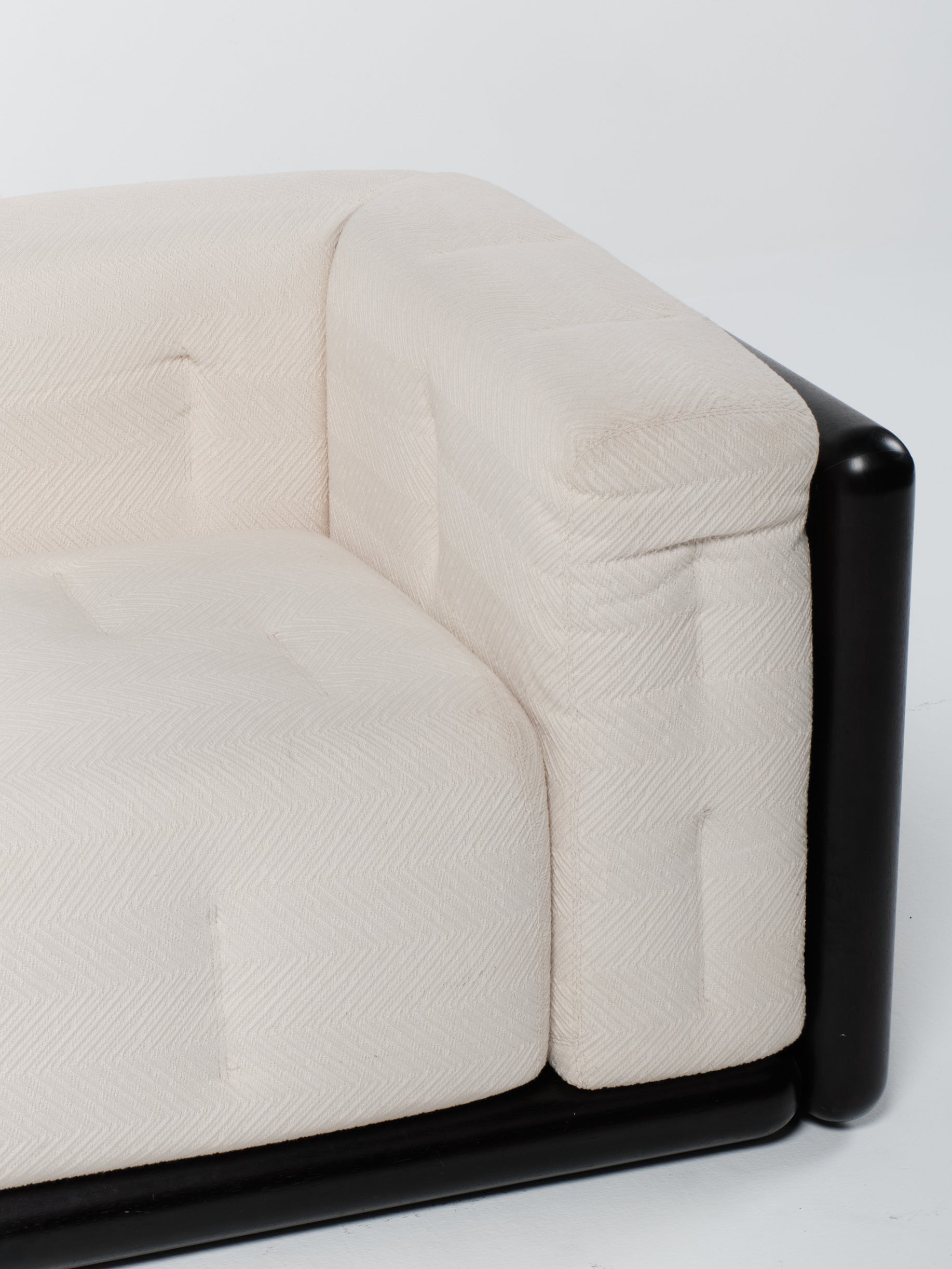 Cornaro Sofa