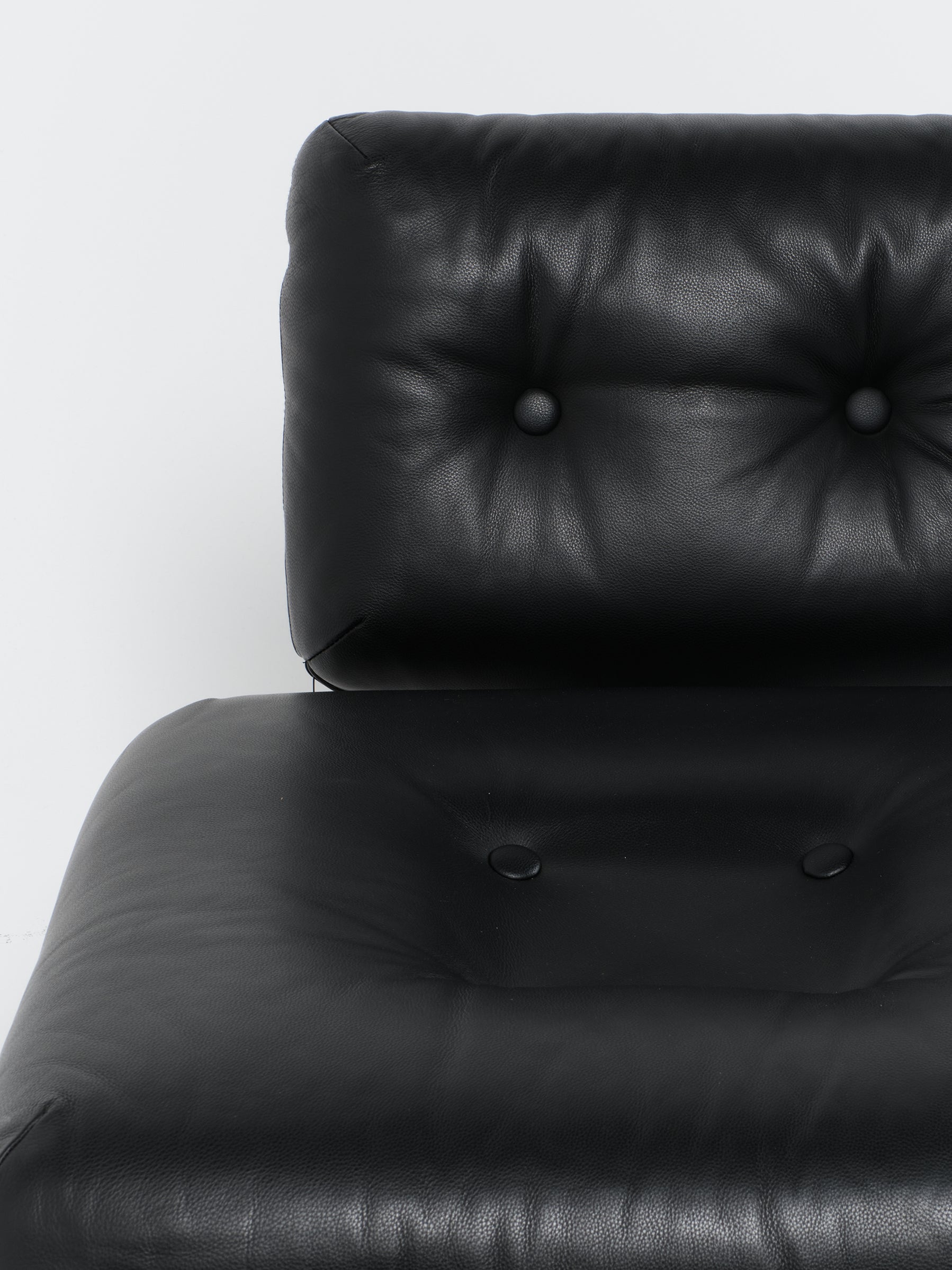 Fauteuil Alta avec repose-pieds