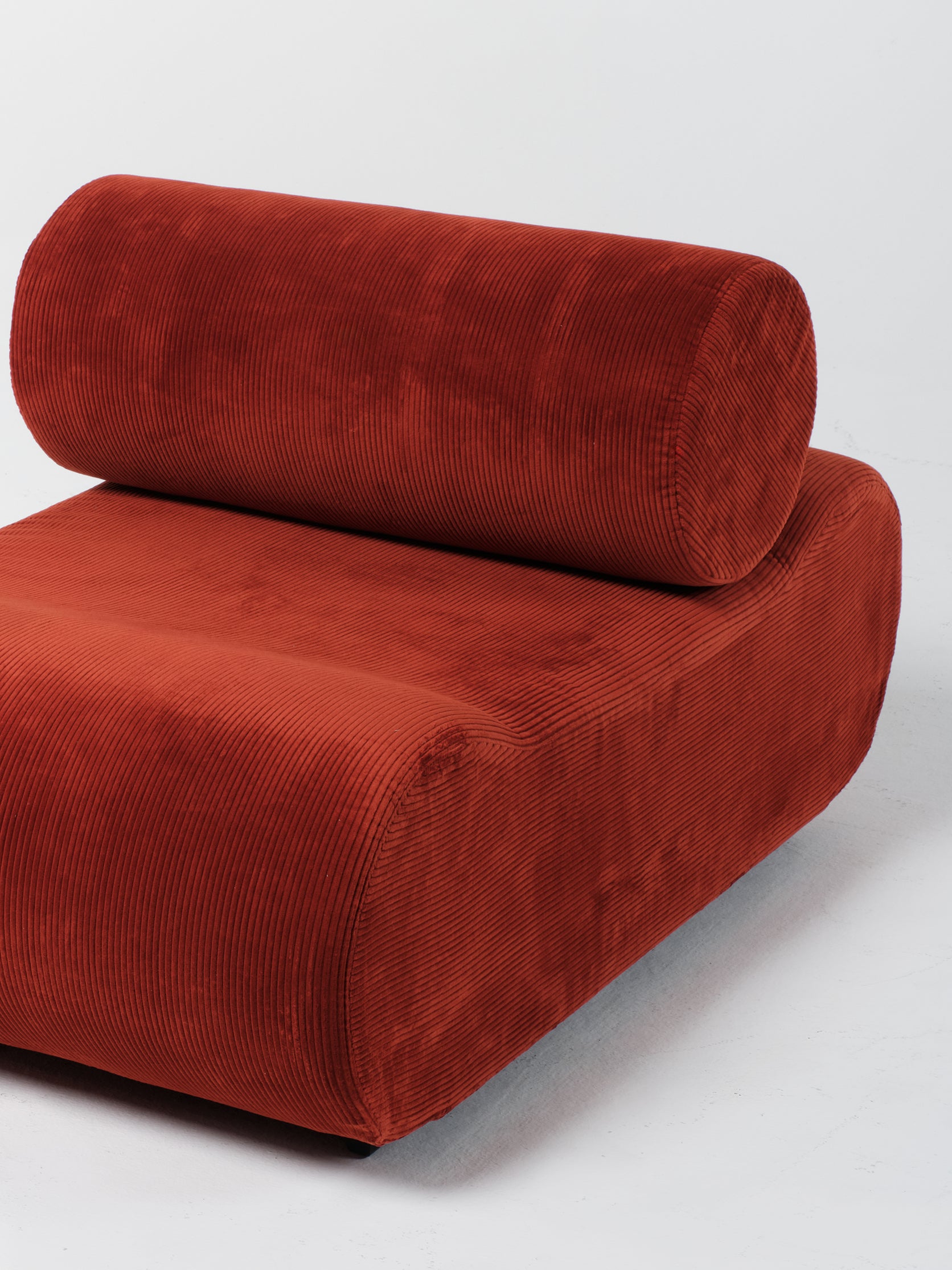 Corbi Sofa / Rusty Orange