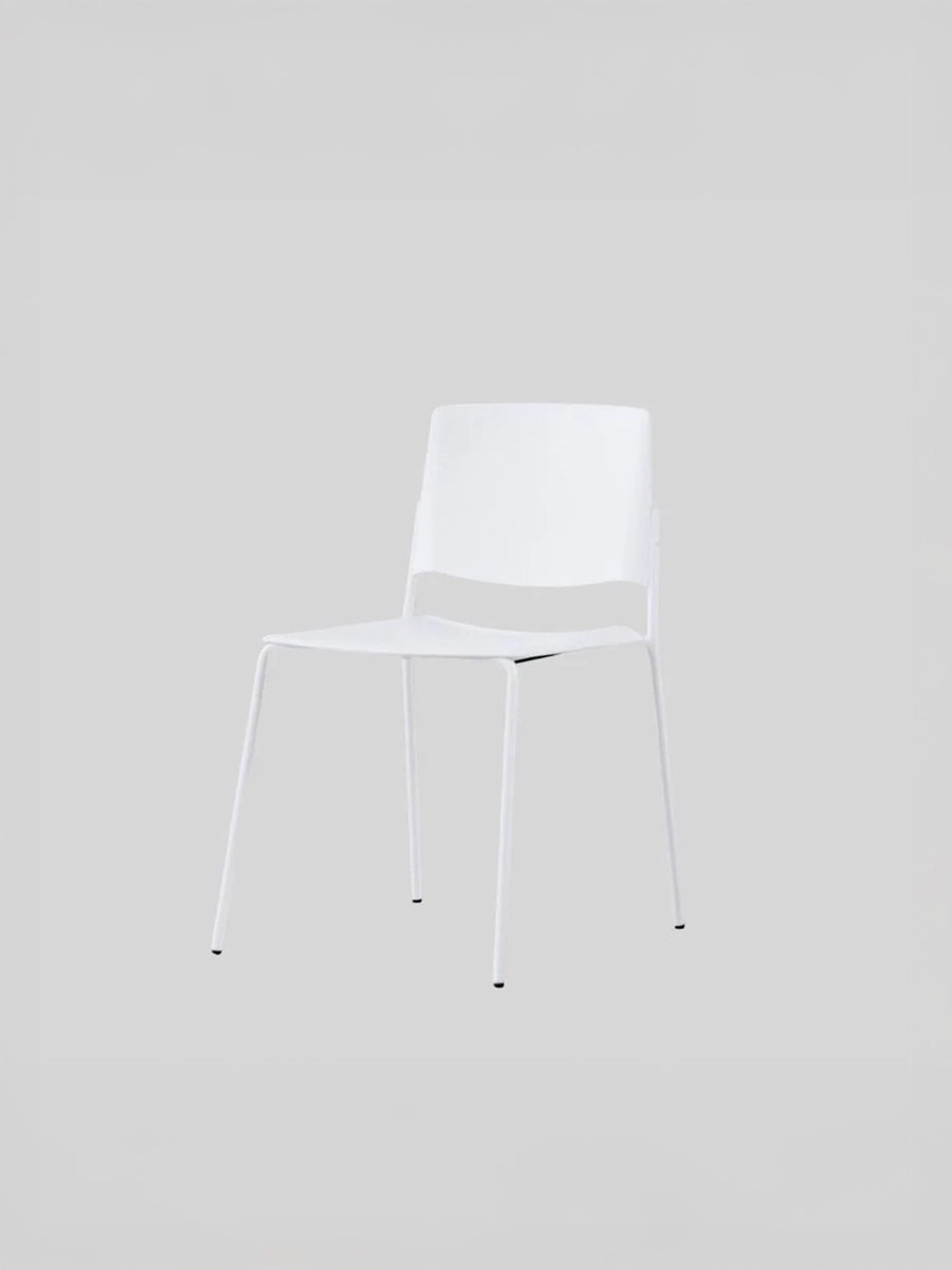 Chair 1 / White